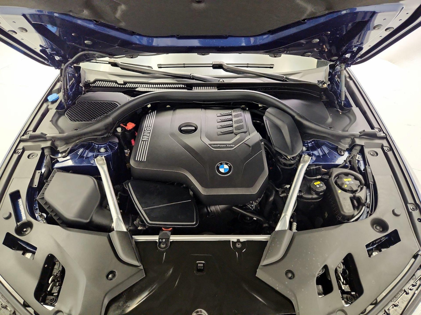 2022 BMW 5 Series 530i - Photo 24