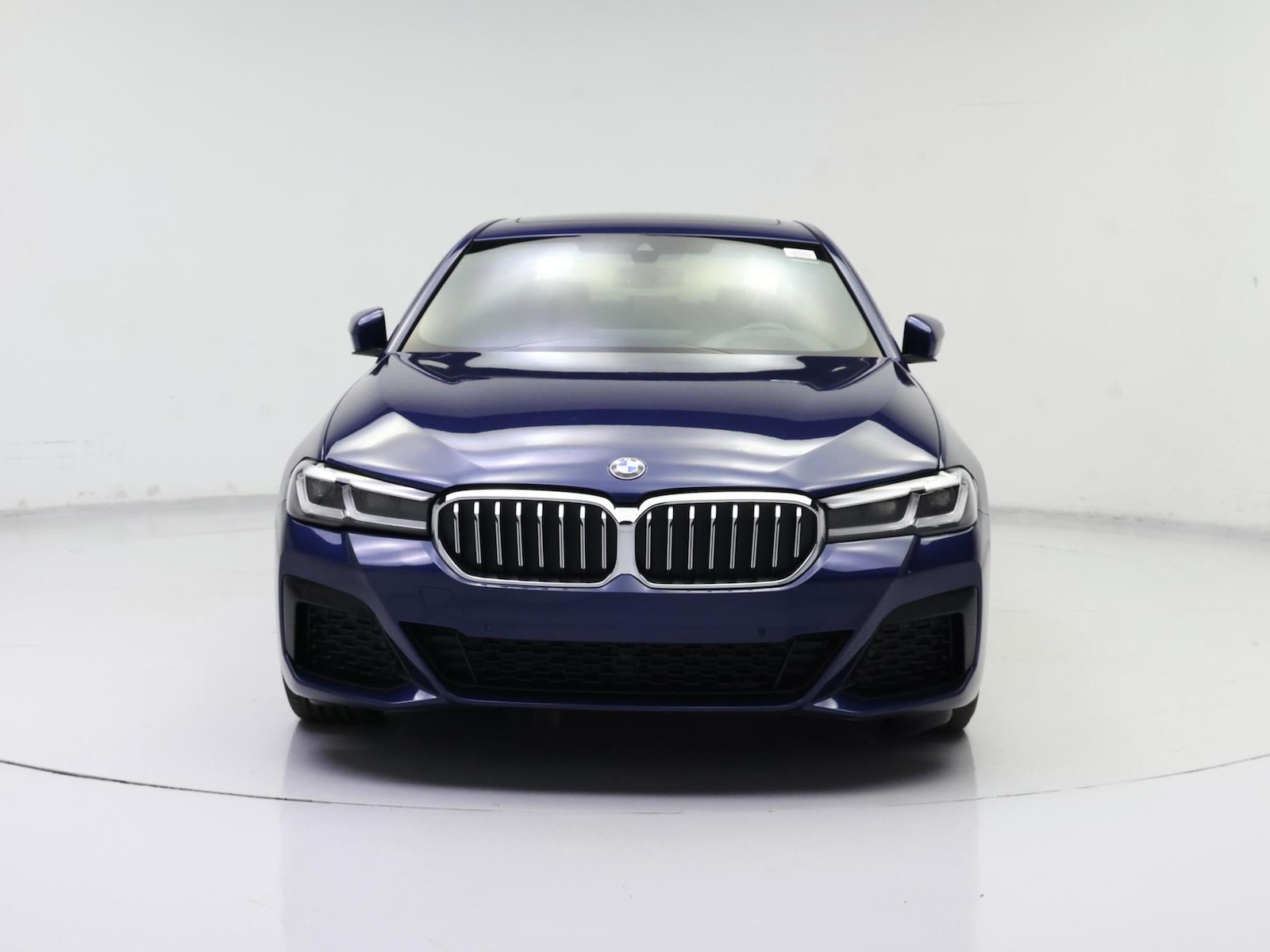 2022 BMW 5 Series 530i - Photo 6