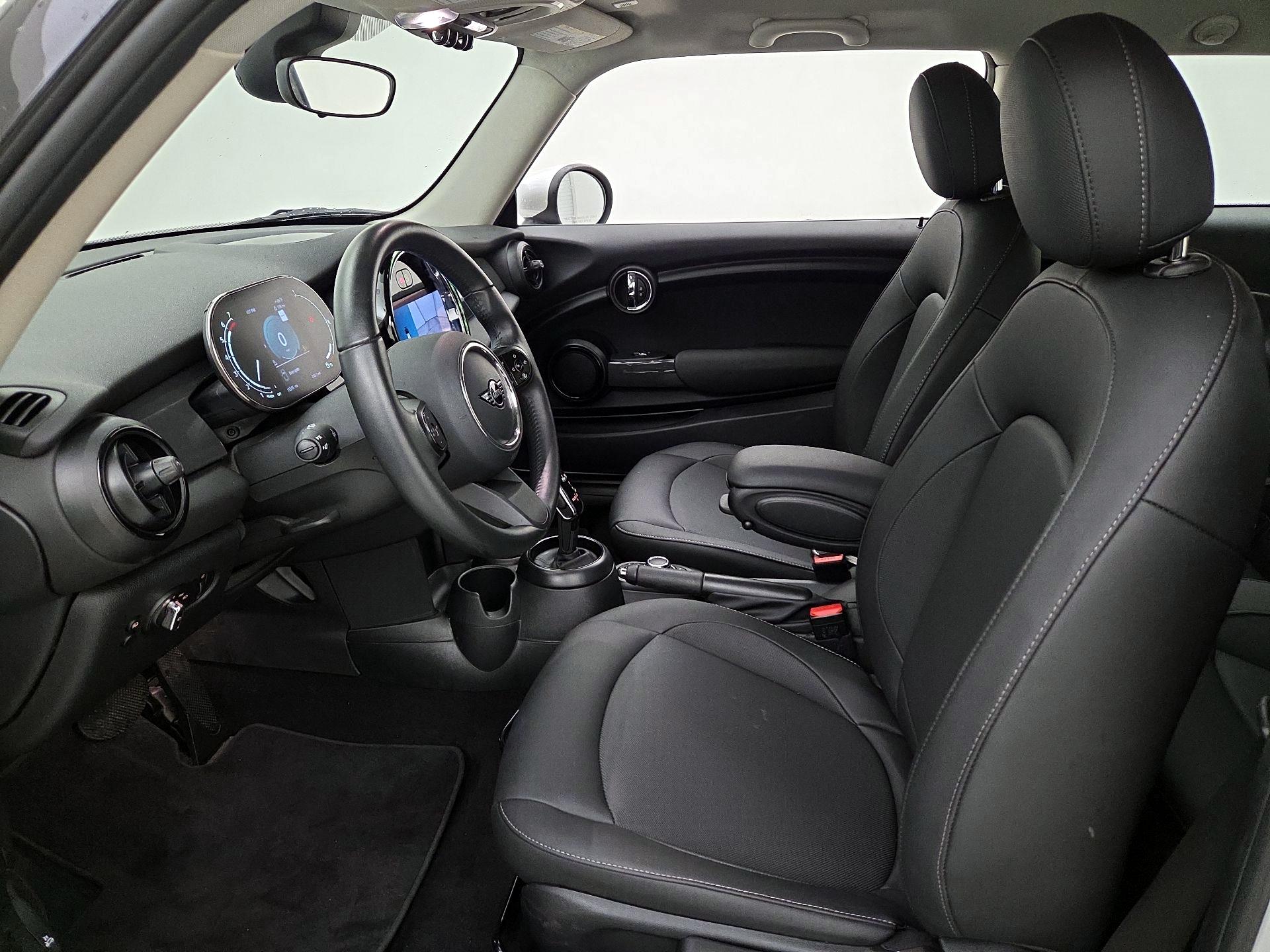 Thumbnail: 2024 MINI Cooper Hardtop - 11
