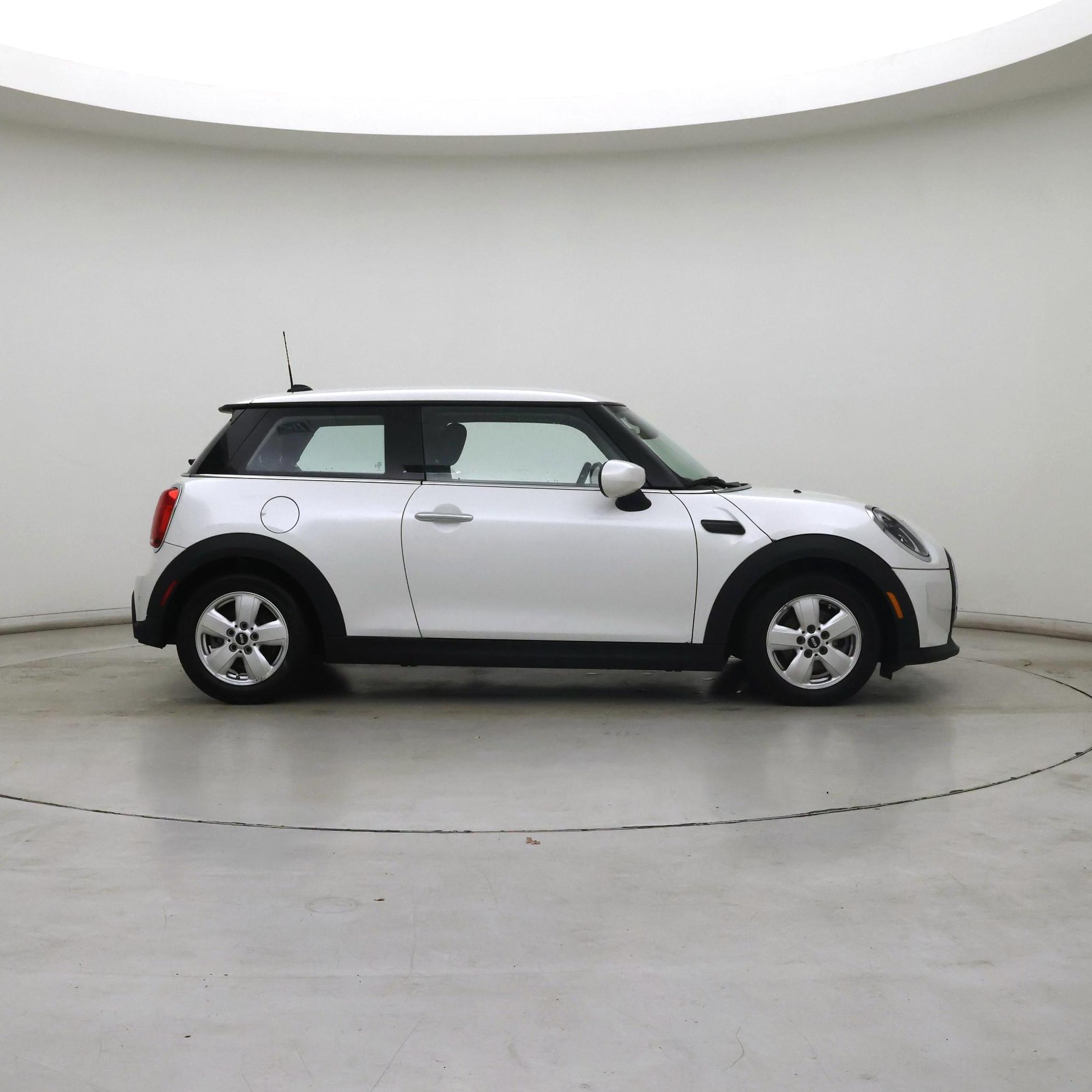 Thumbnail: 2024 MINI Cooper Hardtop - 7