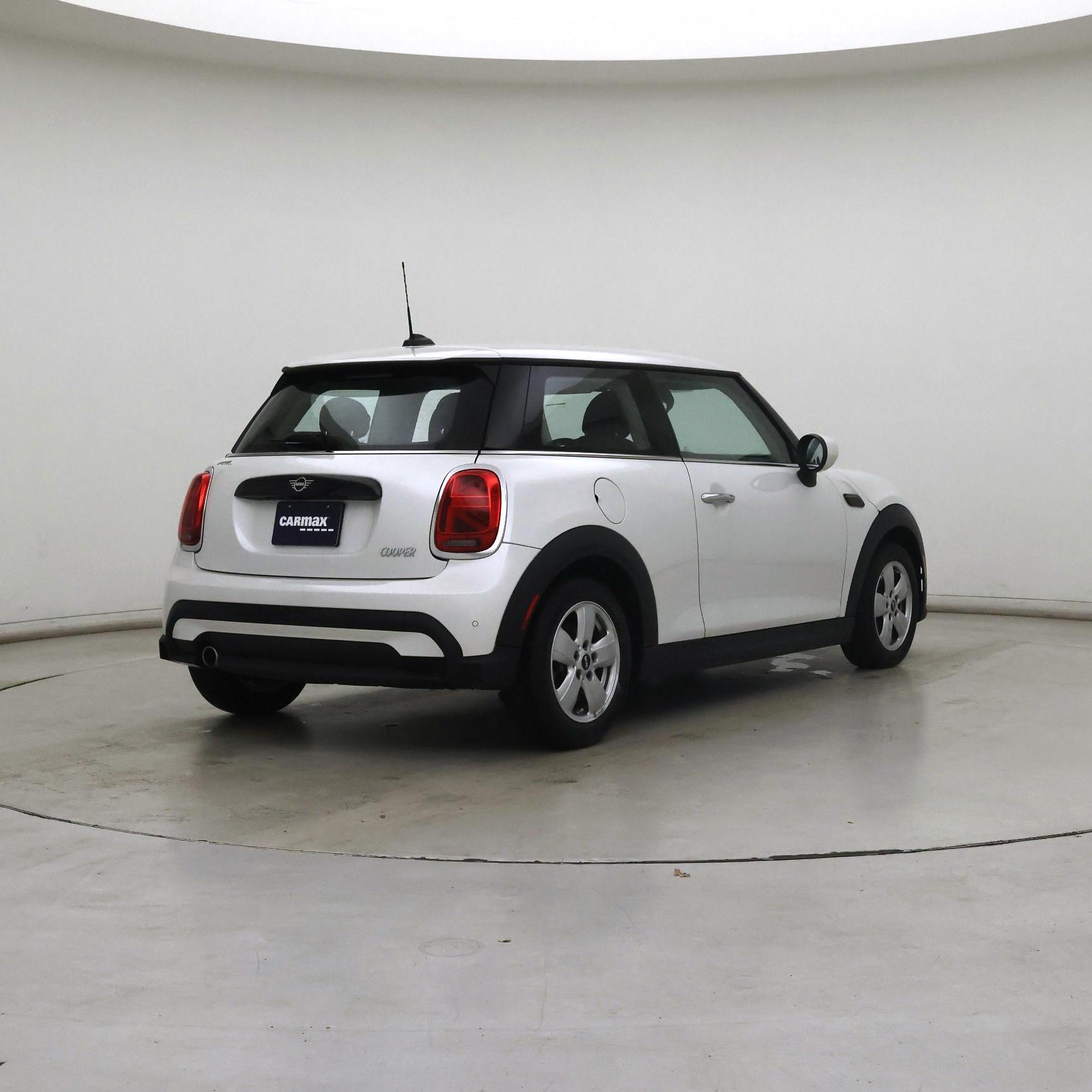 Thumbnail: 2024 MINI Cooper Hardtop - 8