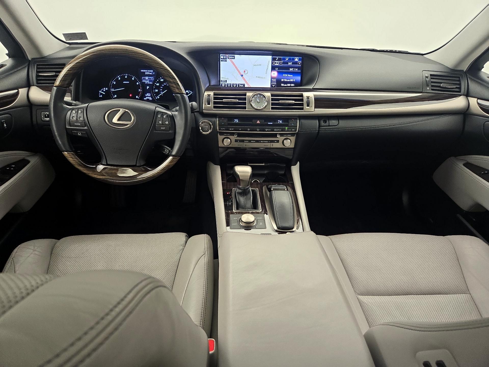 Thumbnail: 2015 Lexus LS - 9