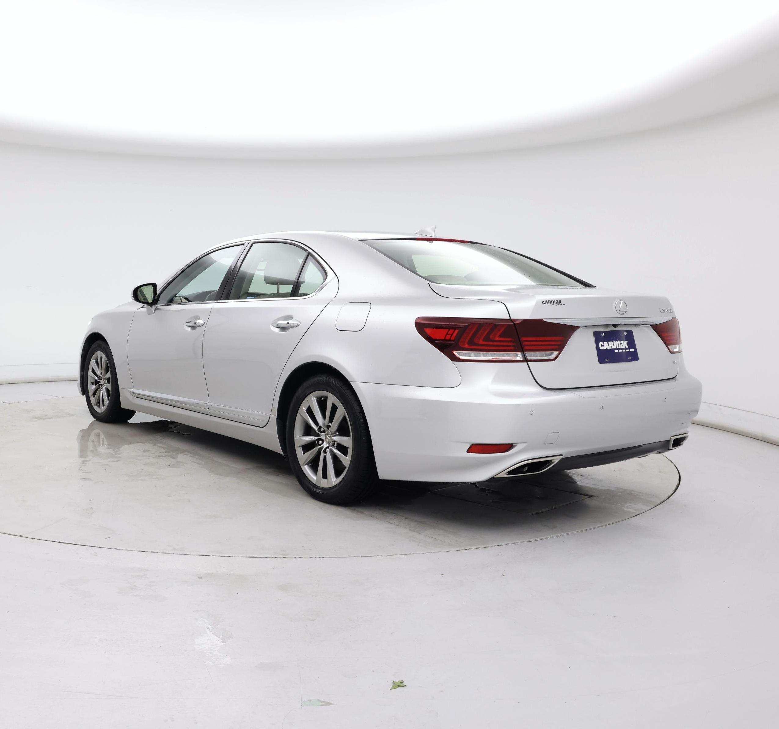 Thumbnail: 2015 Lexus LS - 2