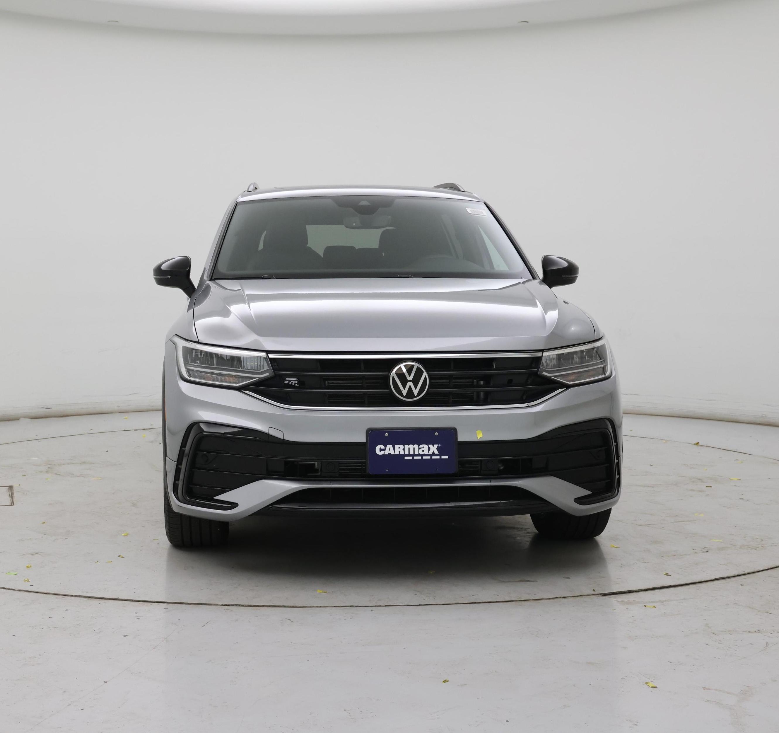Thumbnail: 2023 Volkswagen Tiguan - 5
