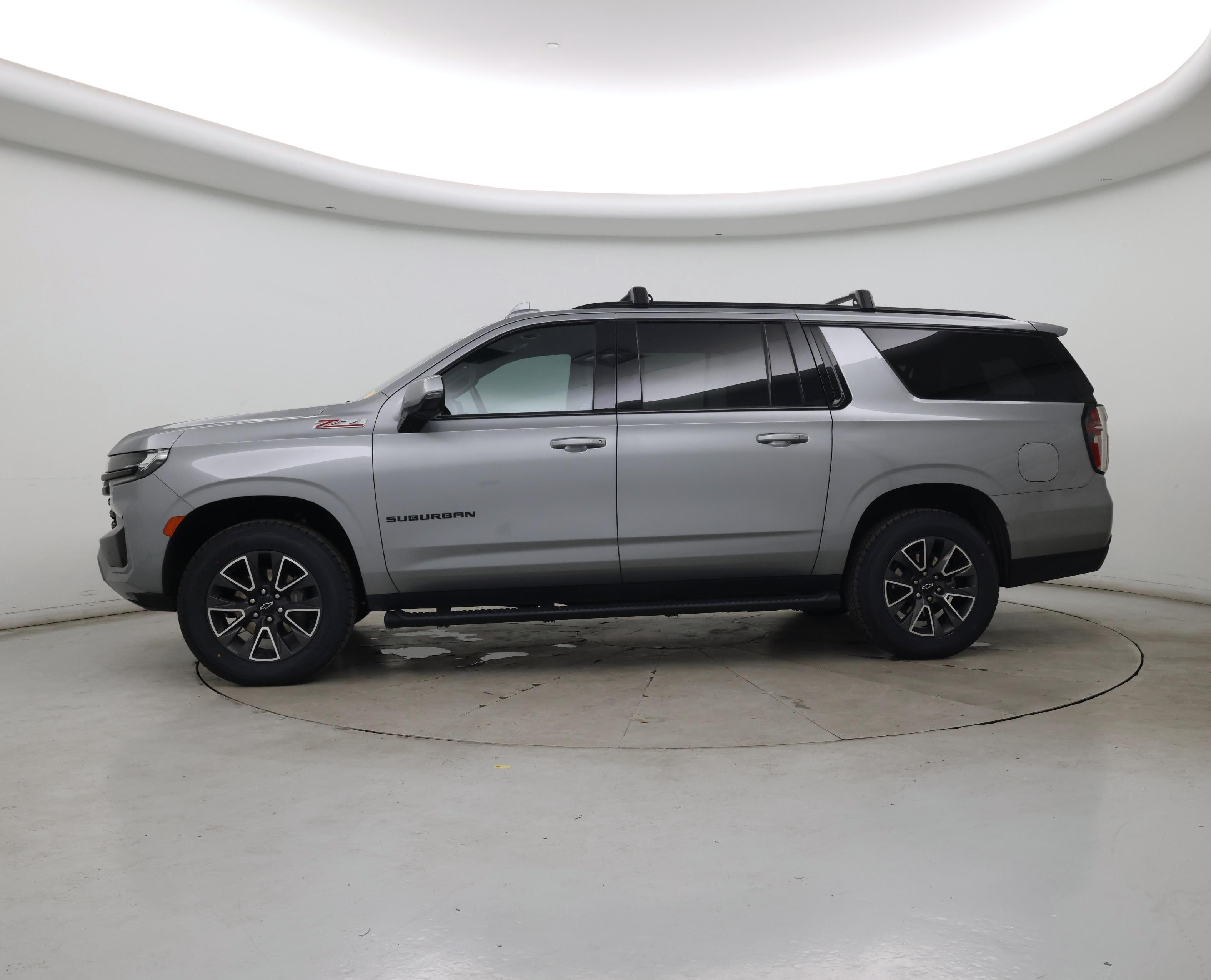 Thumbnail: 2024 Chevrolet Suburban - 3
