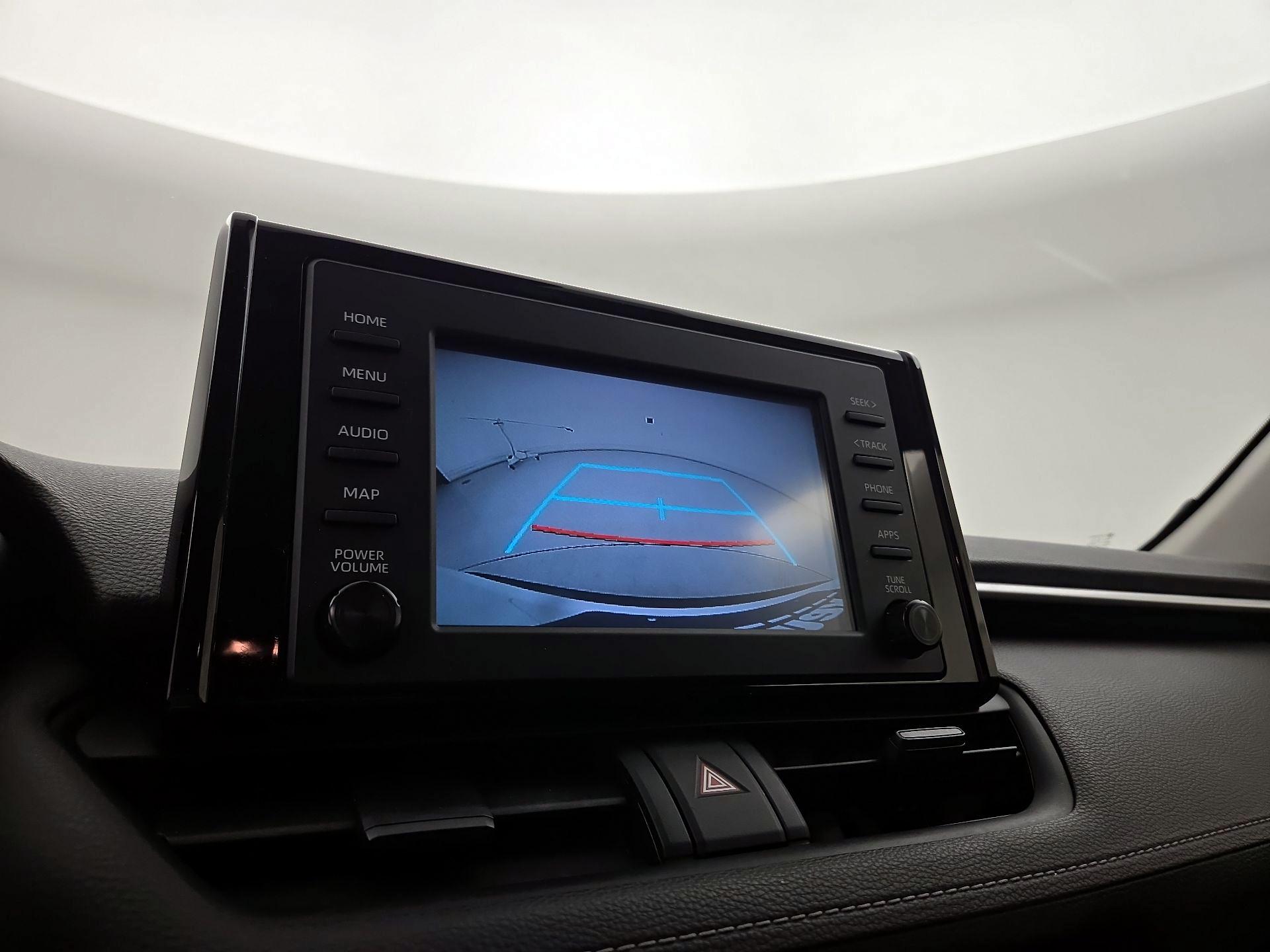 Thumbnail: 2019 Toyota RAV4 - 14