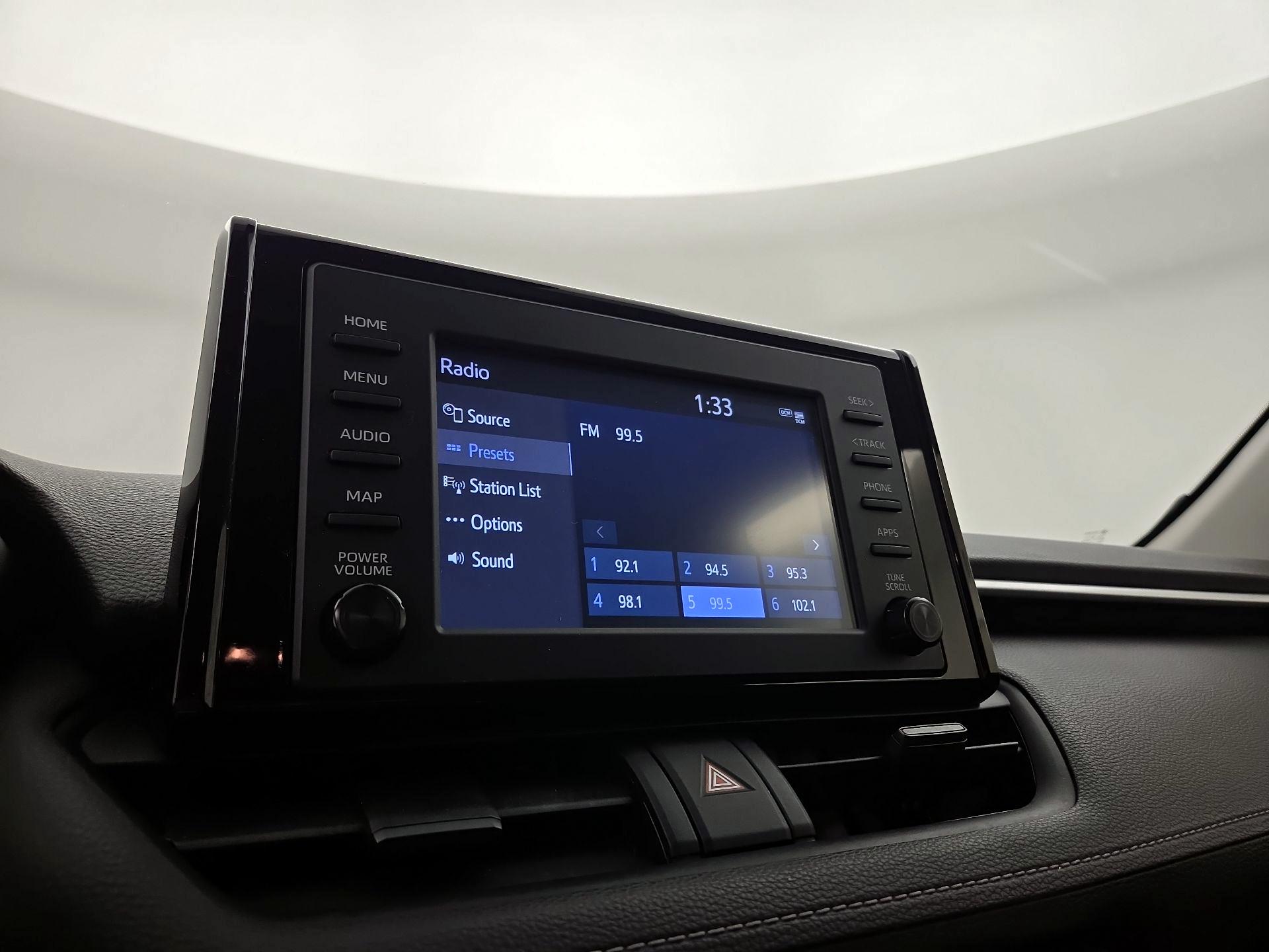 Thumbnail: 2019 Toyota RAV4 - 15