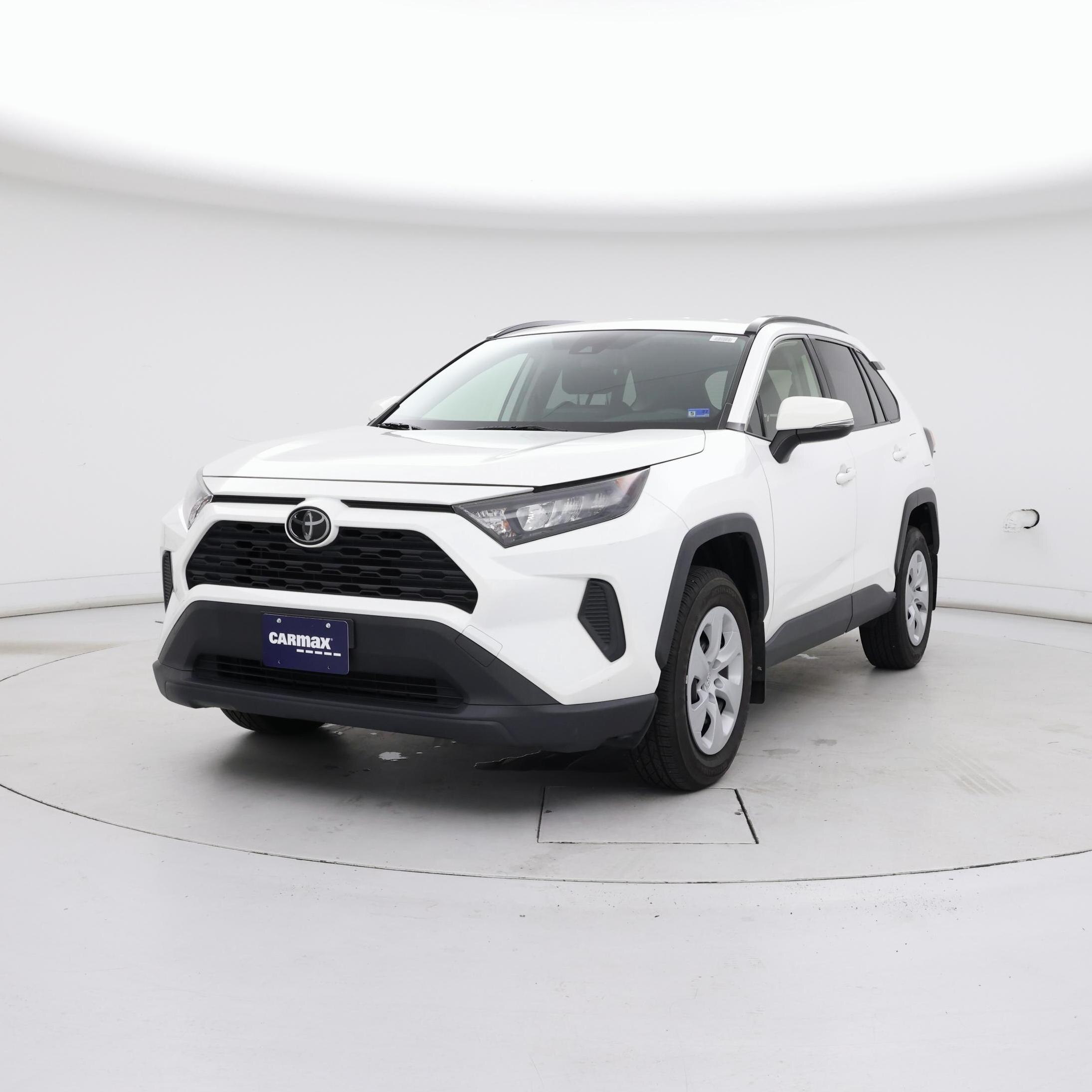 Thumbnail: 2019 Toyota RAV4 - 4