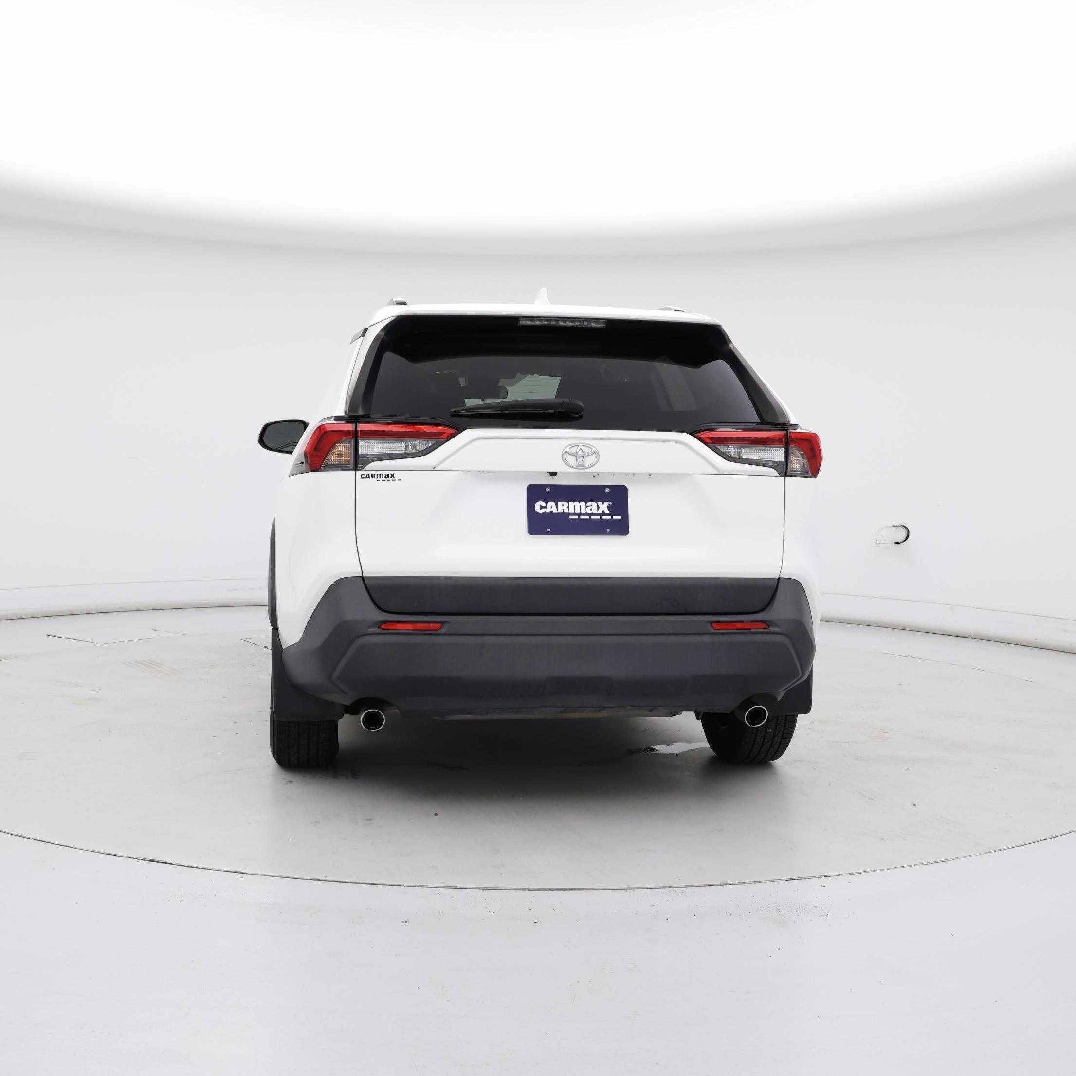 Thumbnail: 2019 Toyota RAV4 - 6