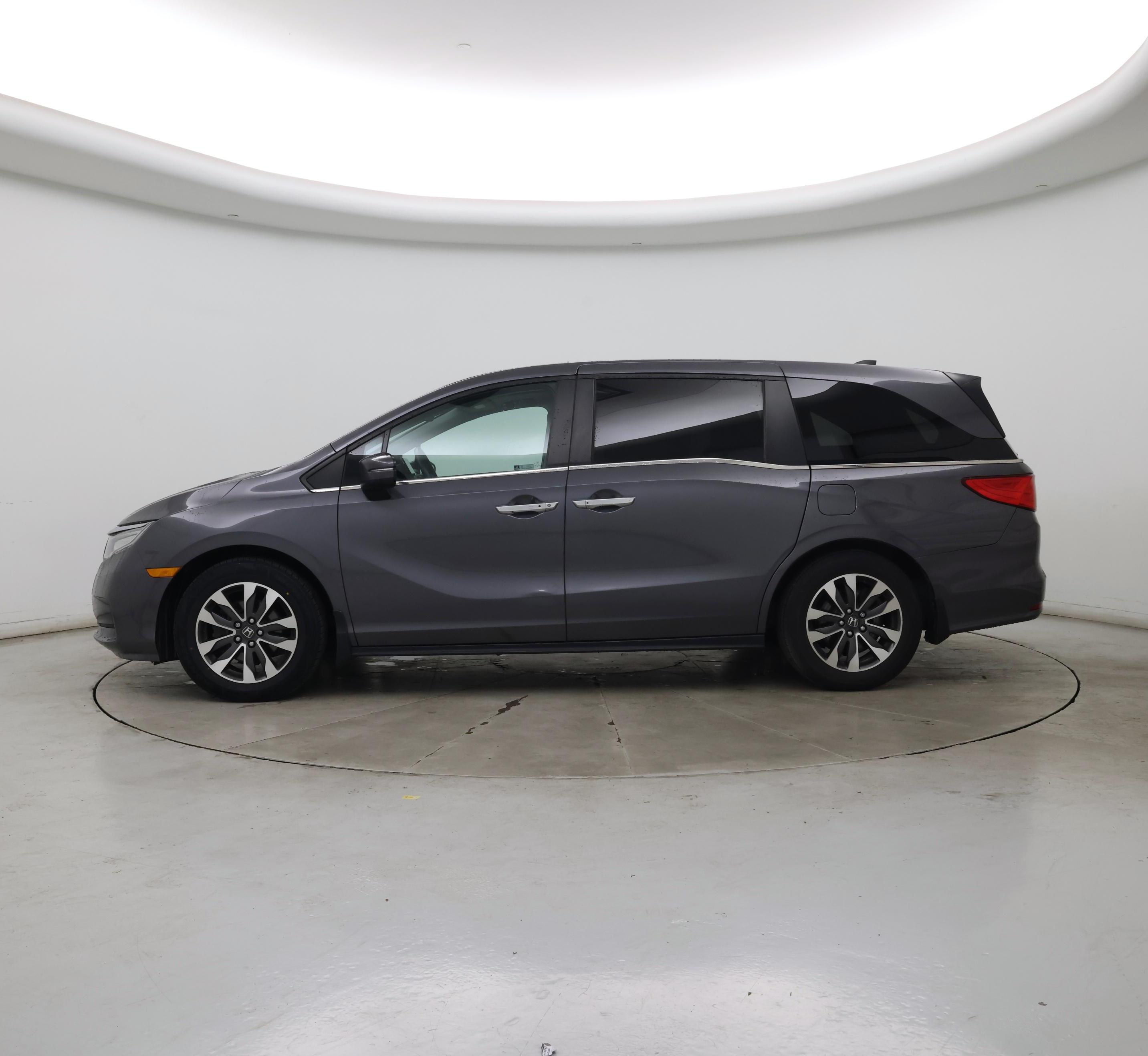 Thumbnail: 2023 Honda Odyssey - 3