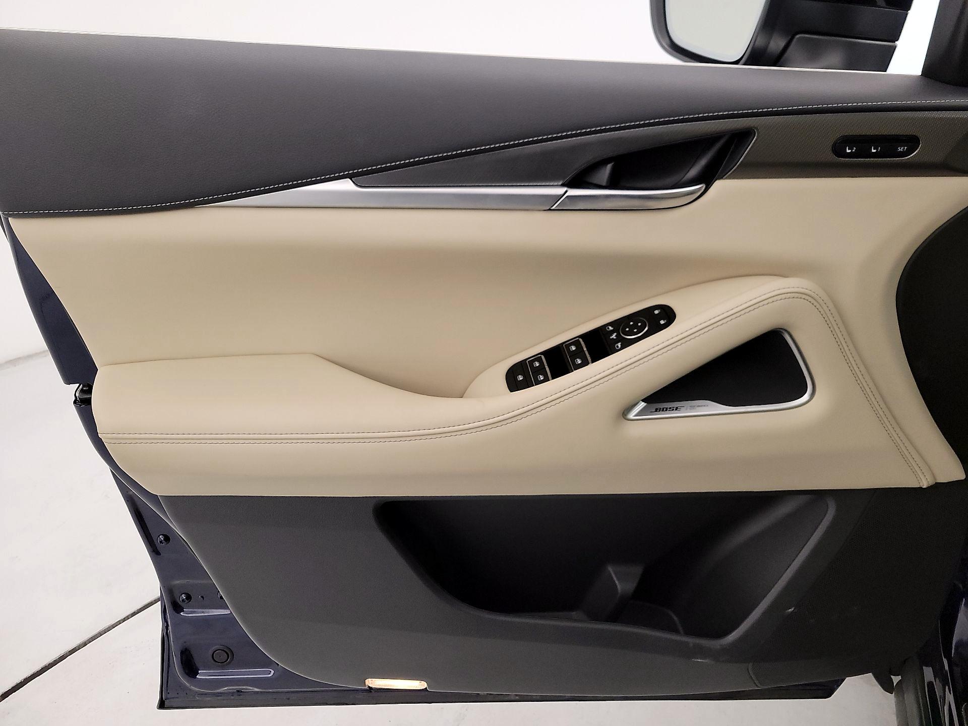 Thumbnail: 2023 INFINITI QX60 - 12