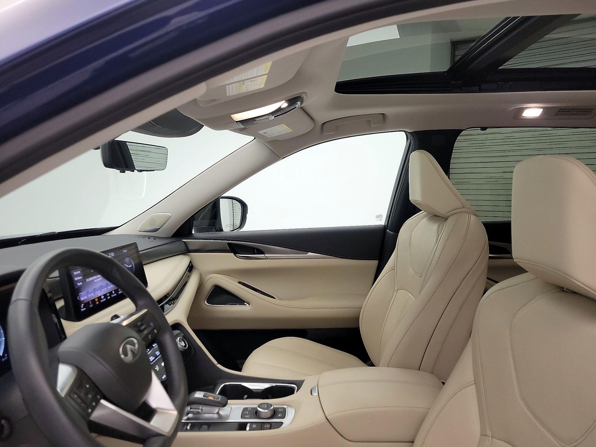 Thumbnail: 2023 INFINITI QX60 - 19