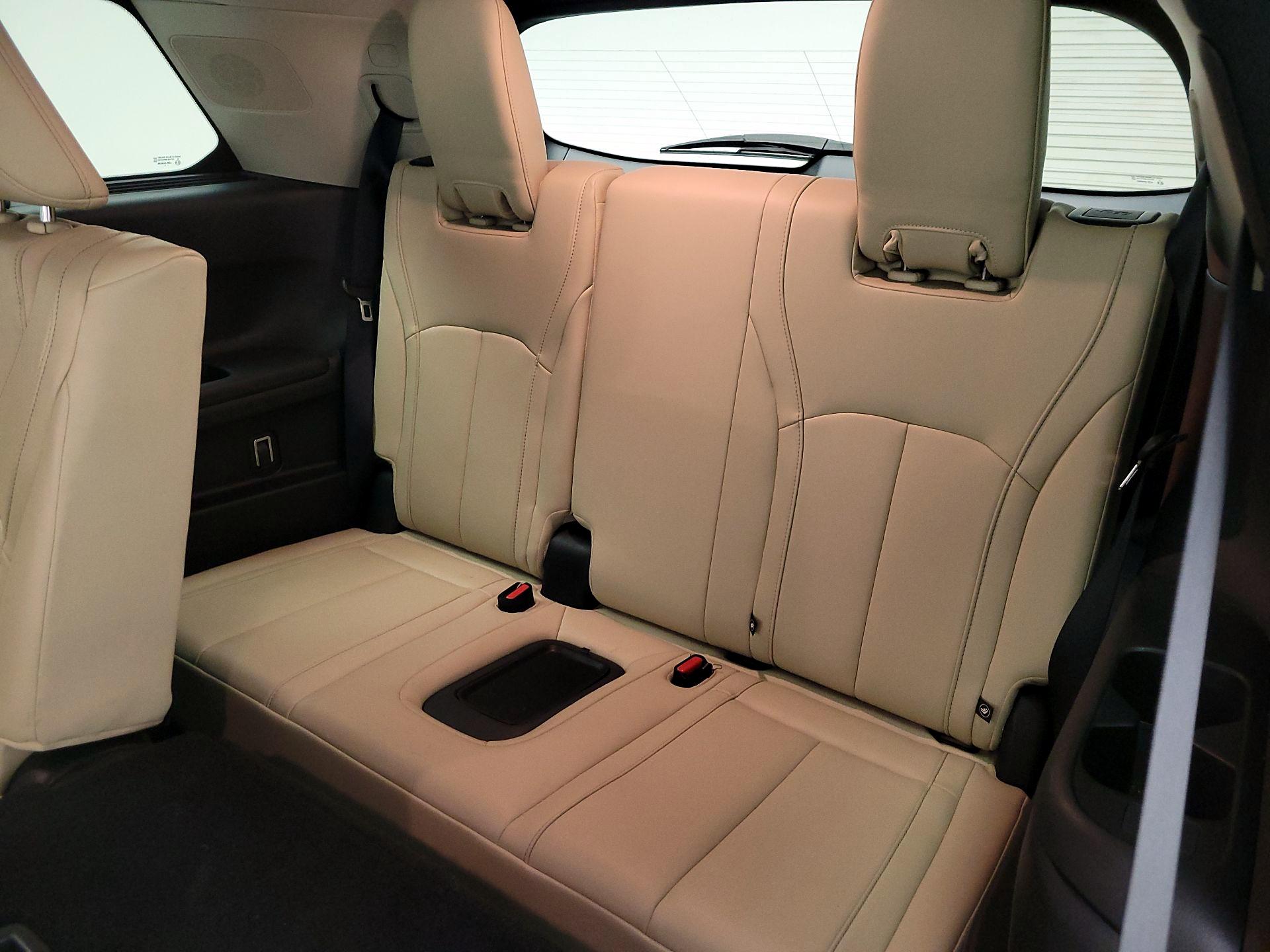 Thumbnail: 2023 INFINITI QX60 - 19