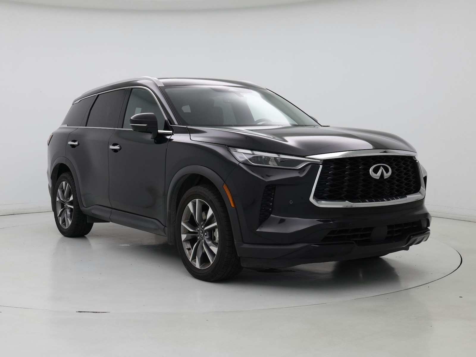 2023 INFINITI QX60 LUXE - Photo 2