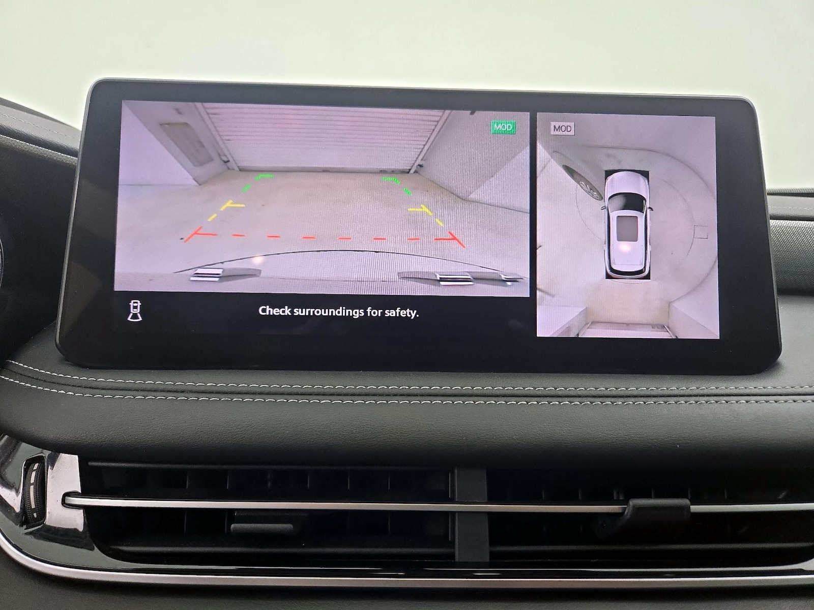 2023 INFINITI QX60 LUXE - Photo 14