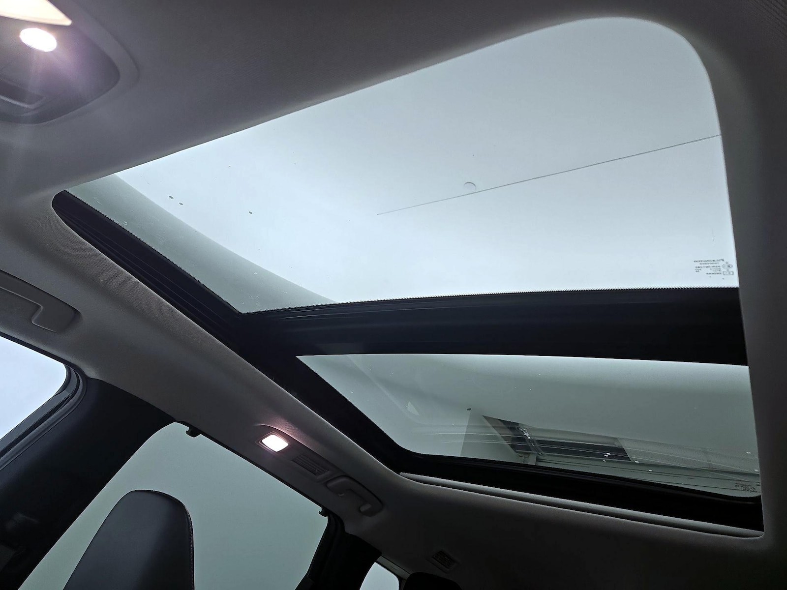 2023 INFINITI QX60 LUXE - Photo 19