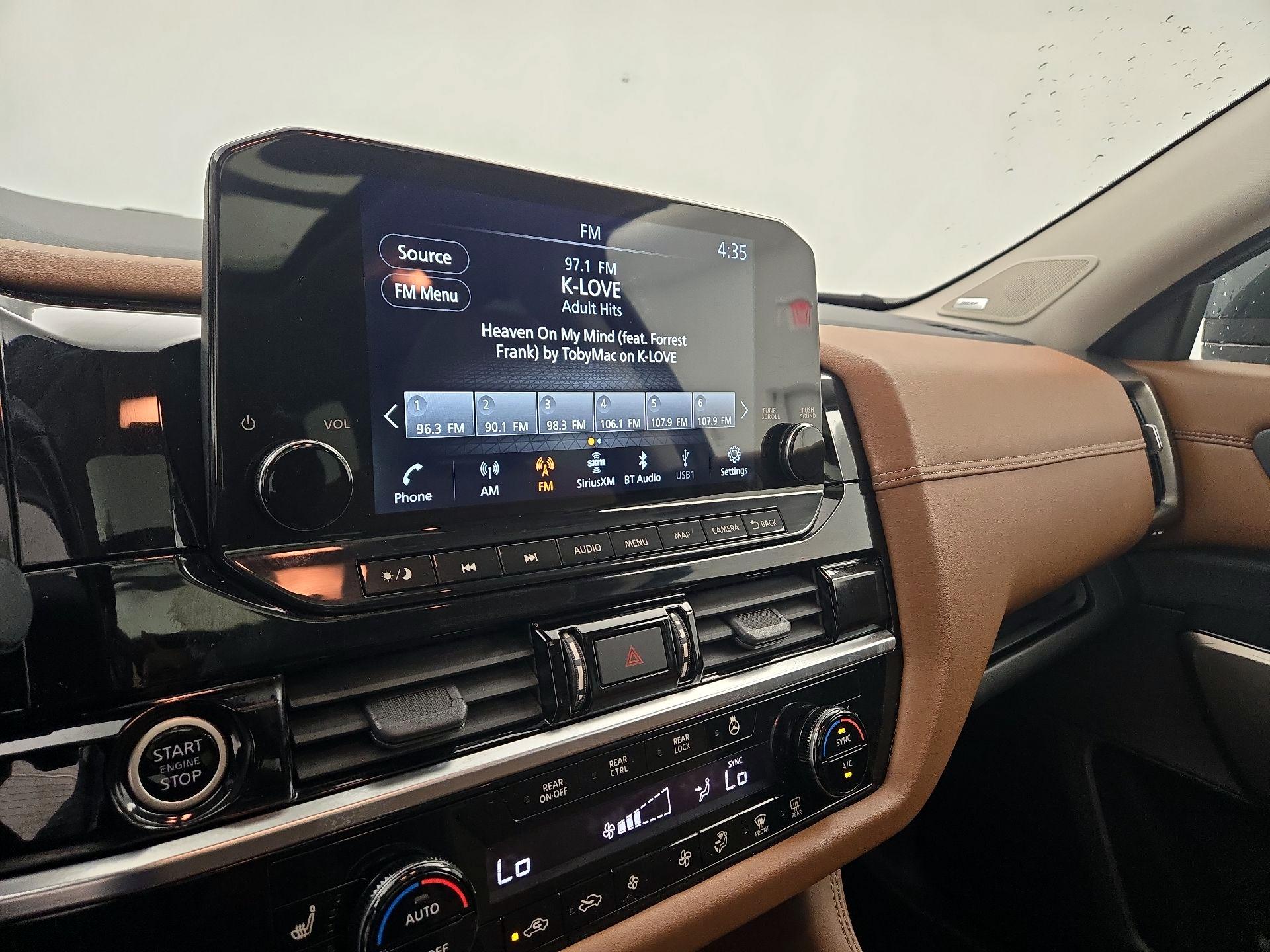 Thumbnail: 2022 Nissan Pathfinder - 16