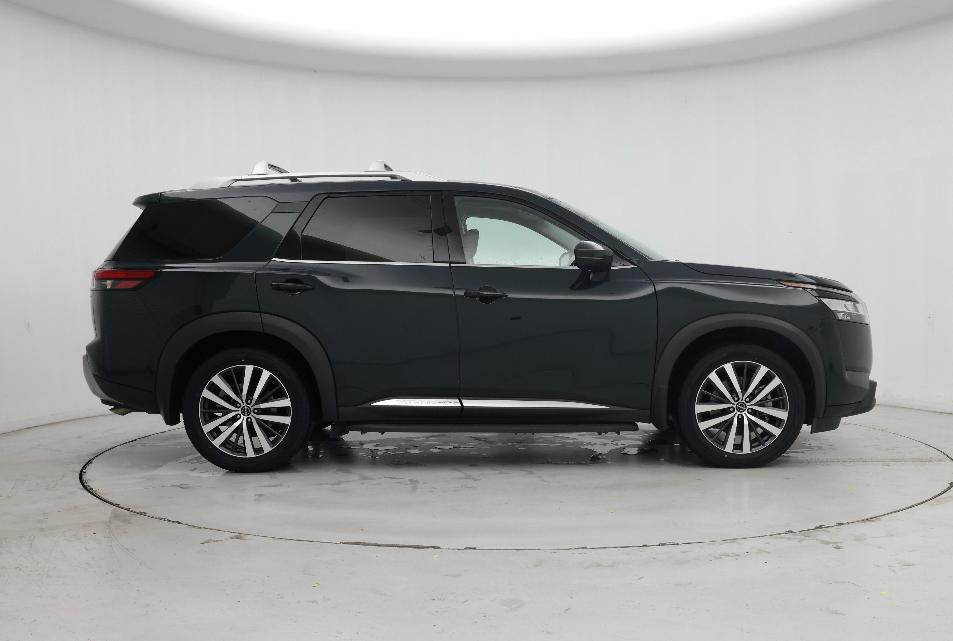 Thumbnail: 2022 Nissan Pathfinder - 7