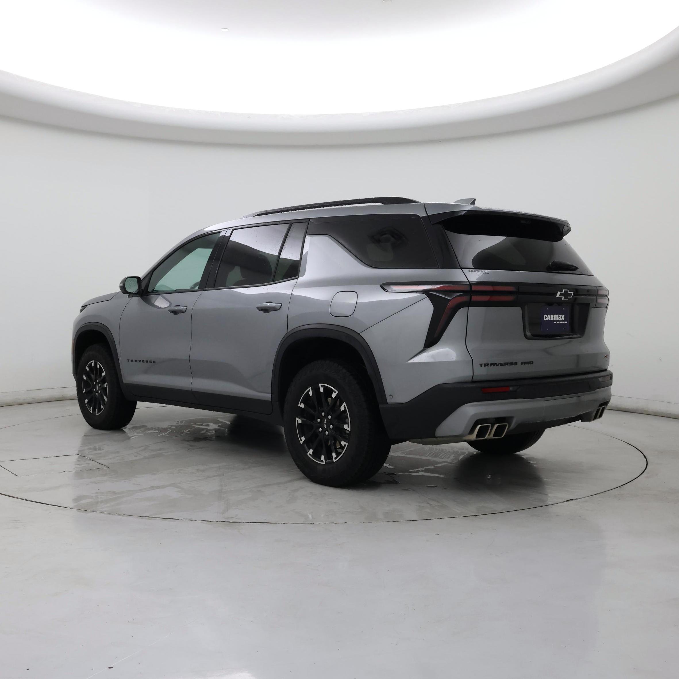 Thumbnail: 2025 Chevrolet Traverse - 2