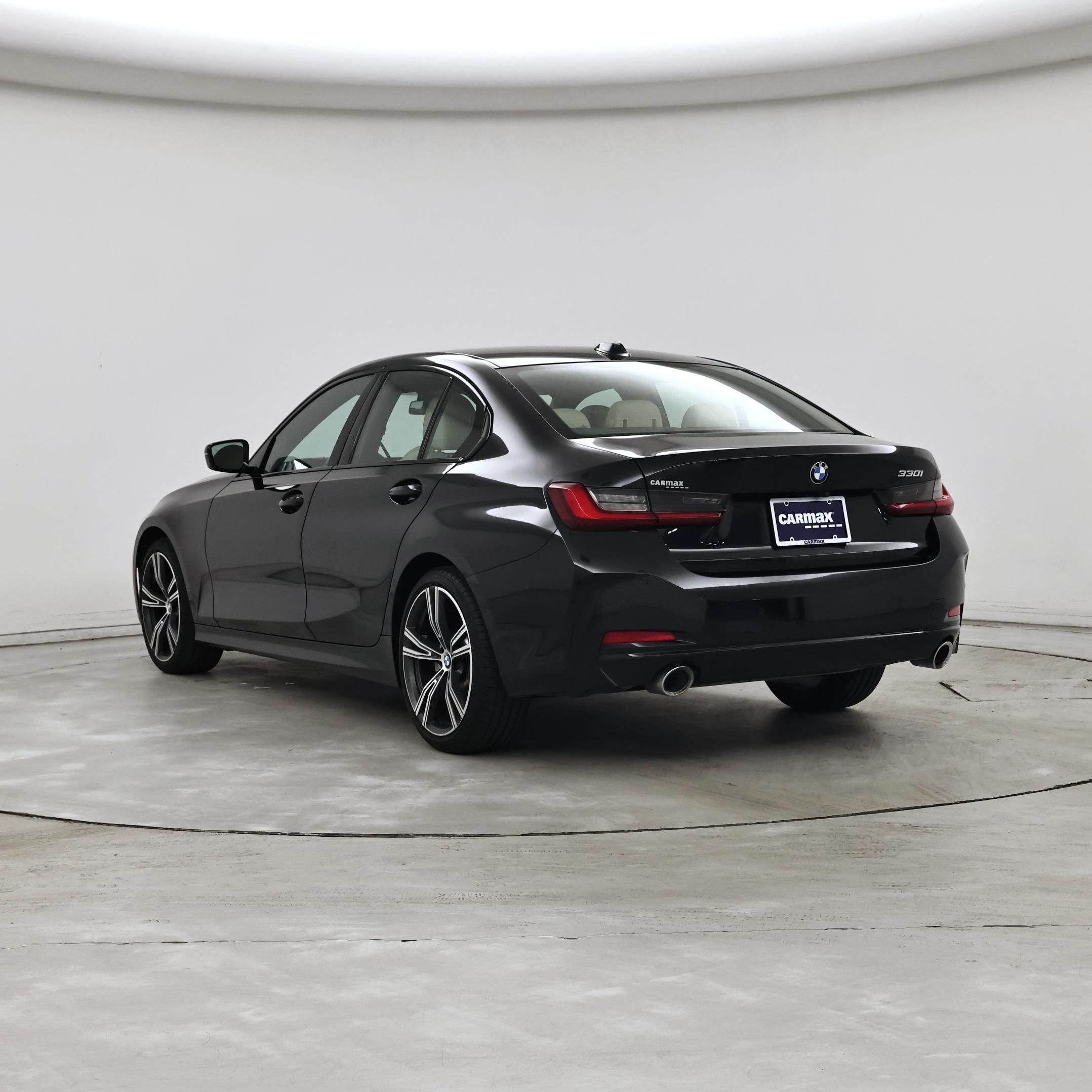 Thumbnail: 2023 BMW 3 Series - 2
