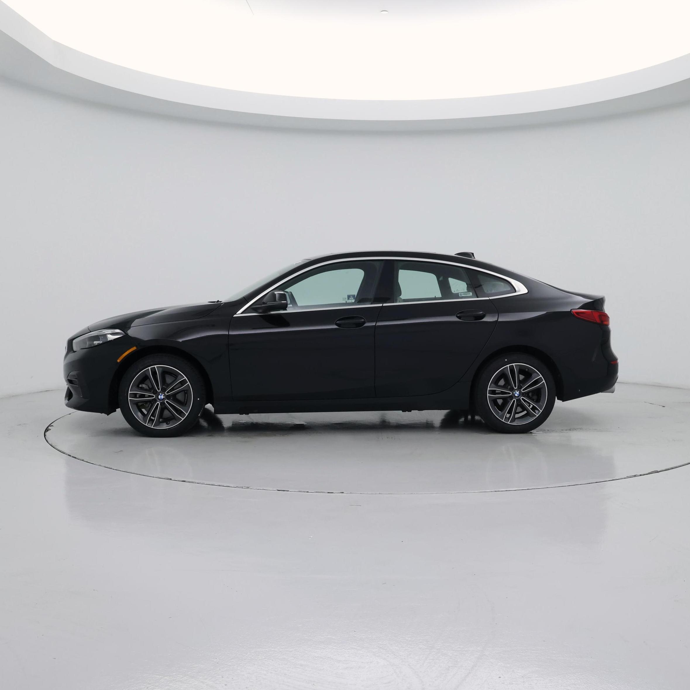 Thumbnail: 2023 BMW 2 Series - 3