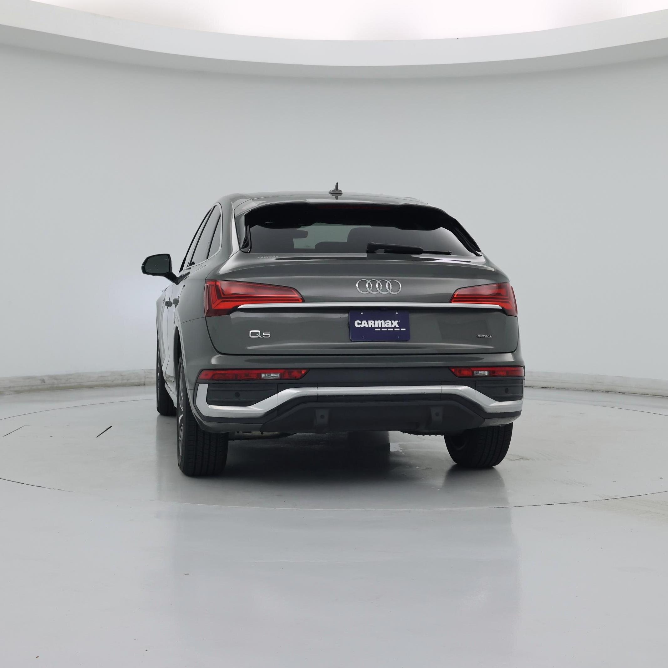 Thumbnail: 2023 Audi Q5 - 6