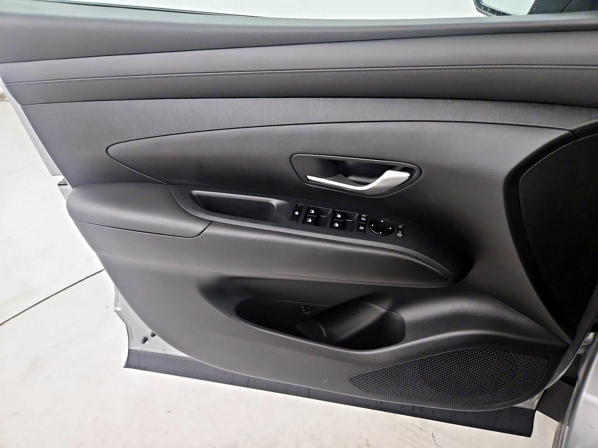 Thumbnail: 2025 Hyundai Tucson - 12