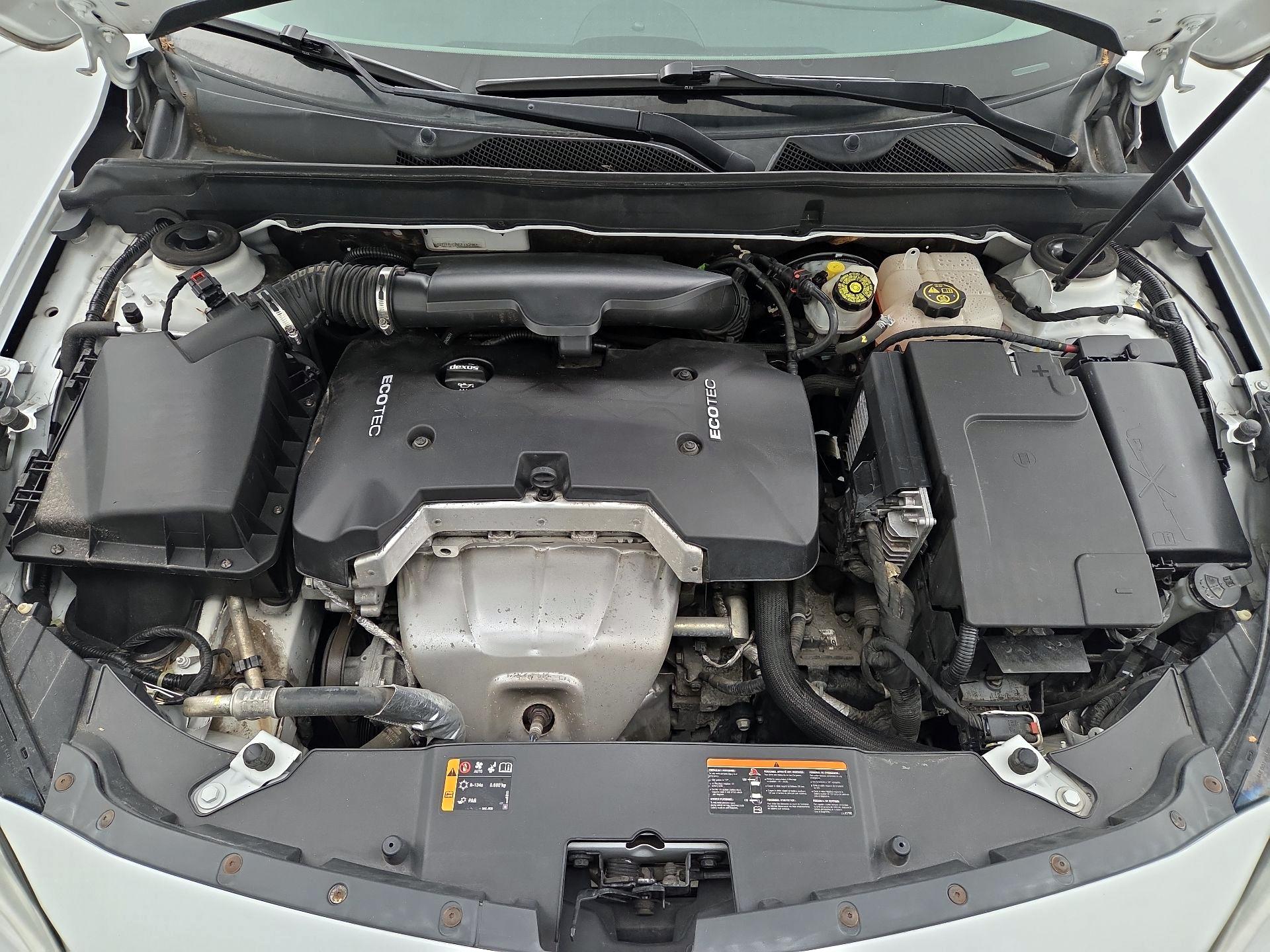 Thumbnail: 2016 Chevrolet Malibu - 20
