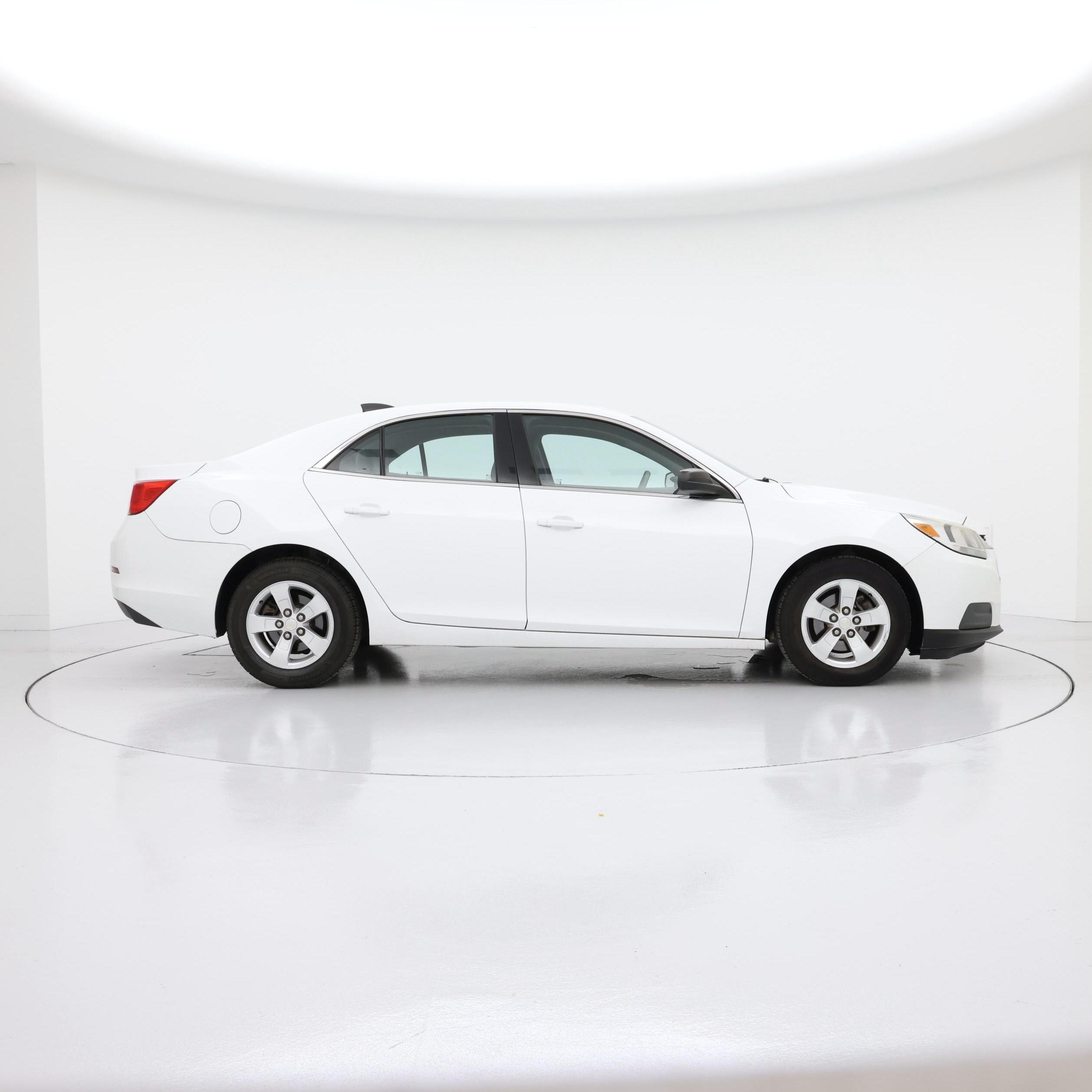 Thumbnail: 2016 Chevrolet Malibu - 7