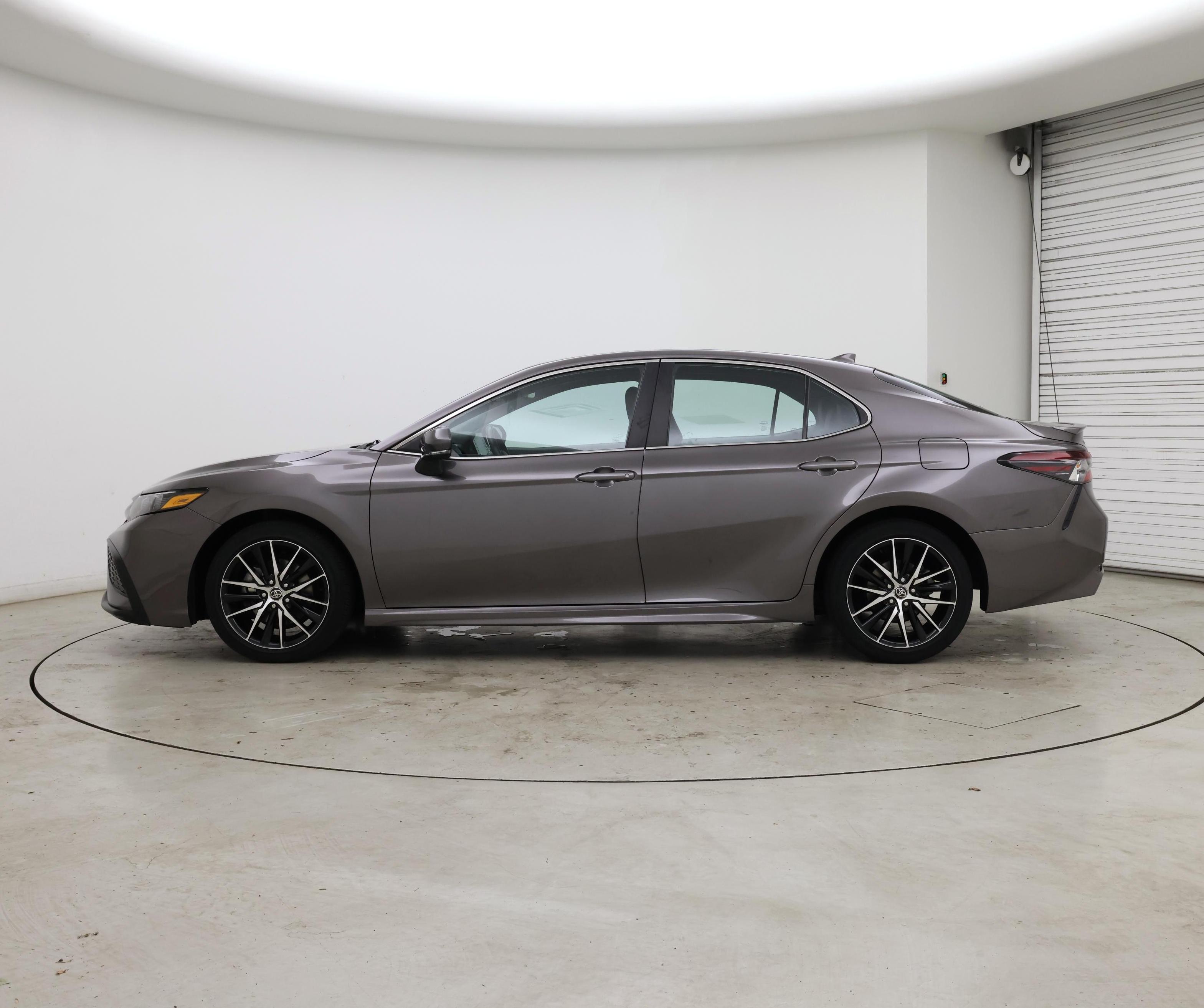 Thumbnail: 2023 Toyota Camry - 3