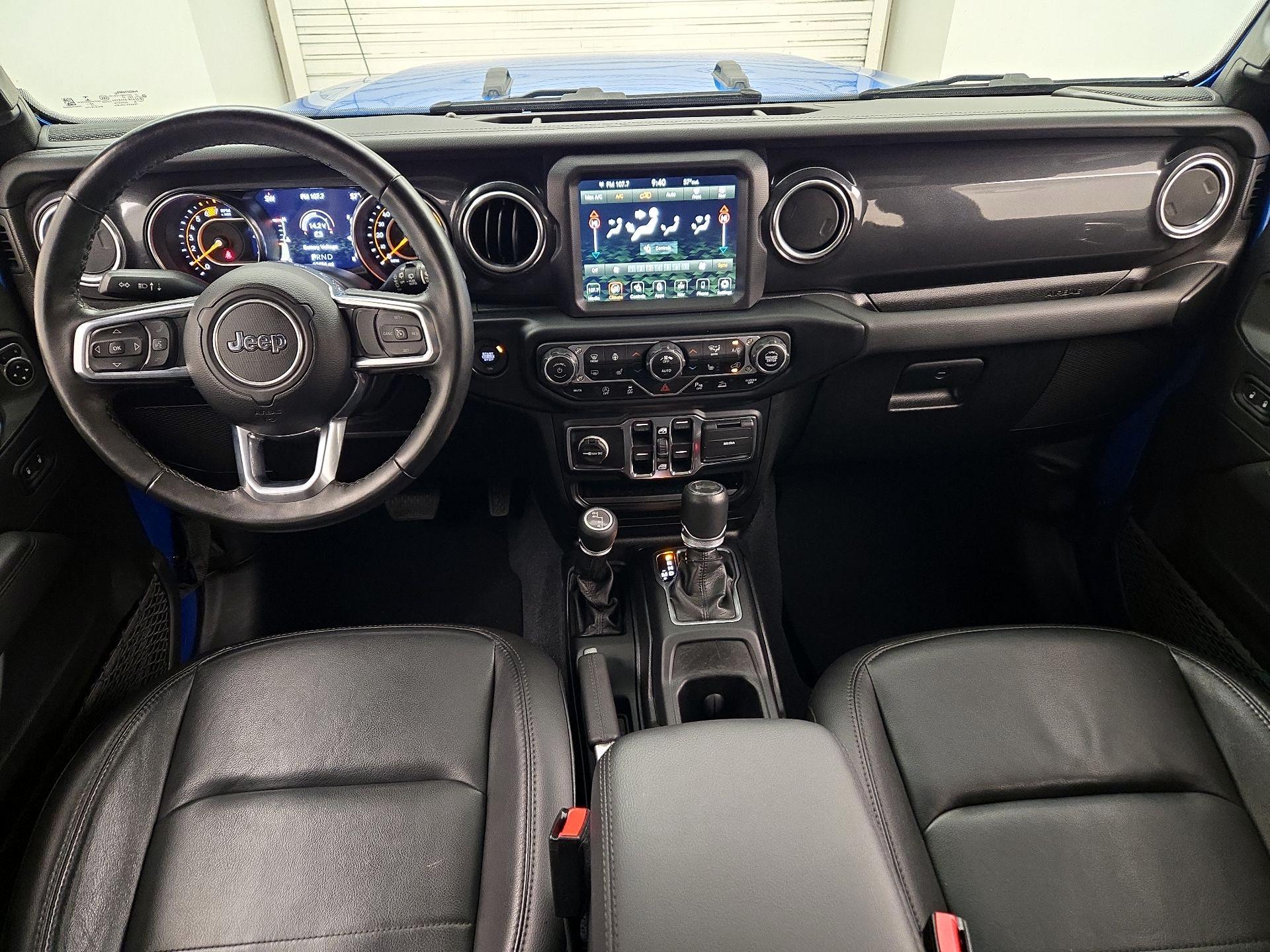 Thumbnail: 2022 Jeep Wrangler - 9