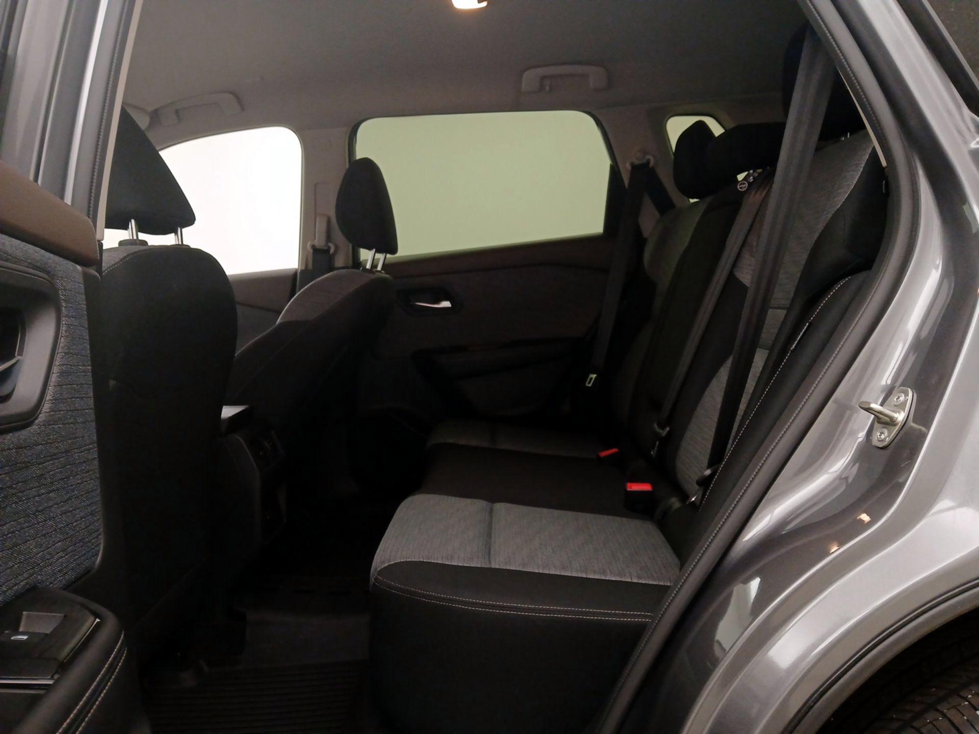 Thumbnail: 2023 Nissan Rogue - 19