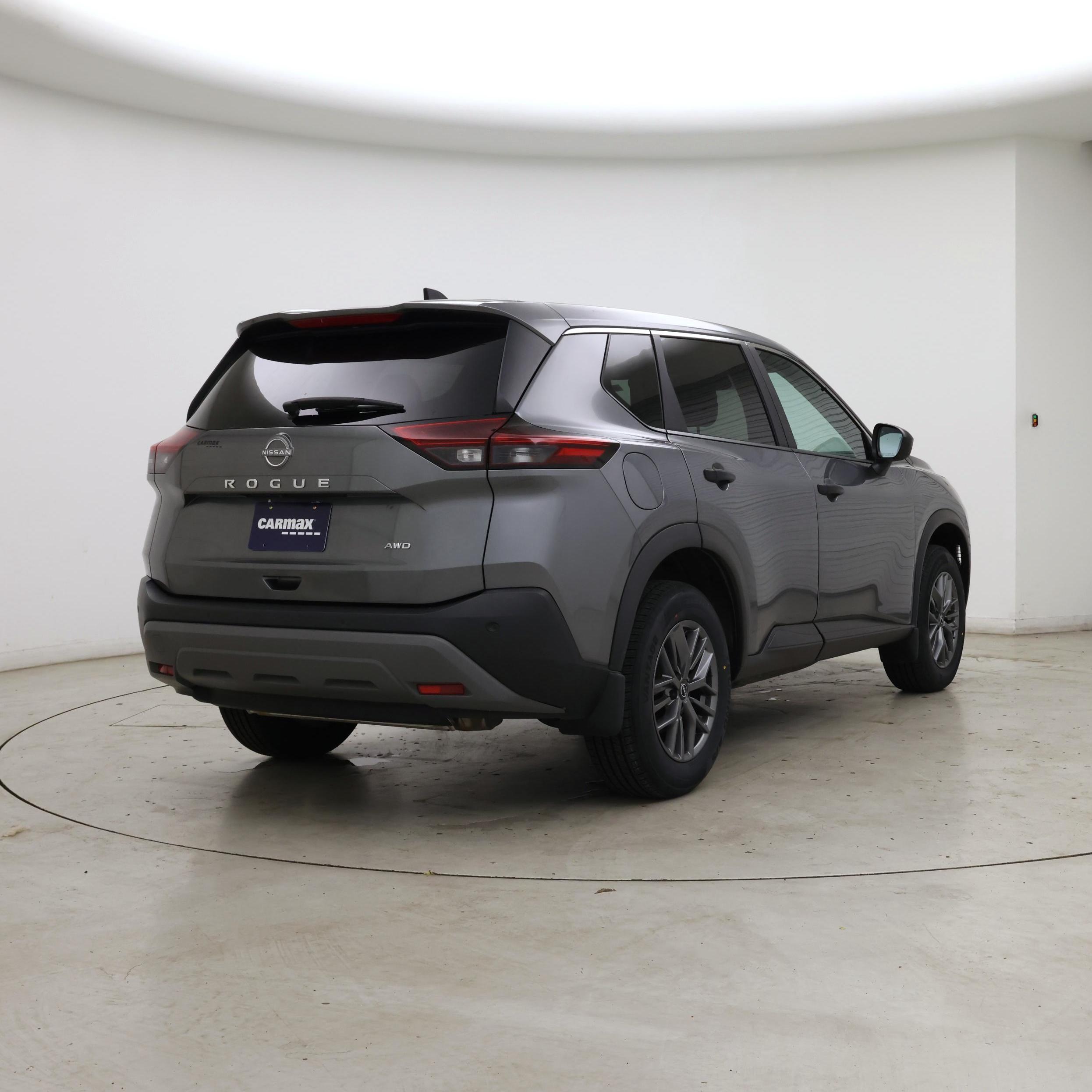 Thumbnail: 2023 Nissan Rogue - 8