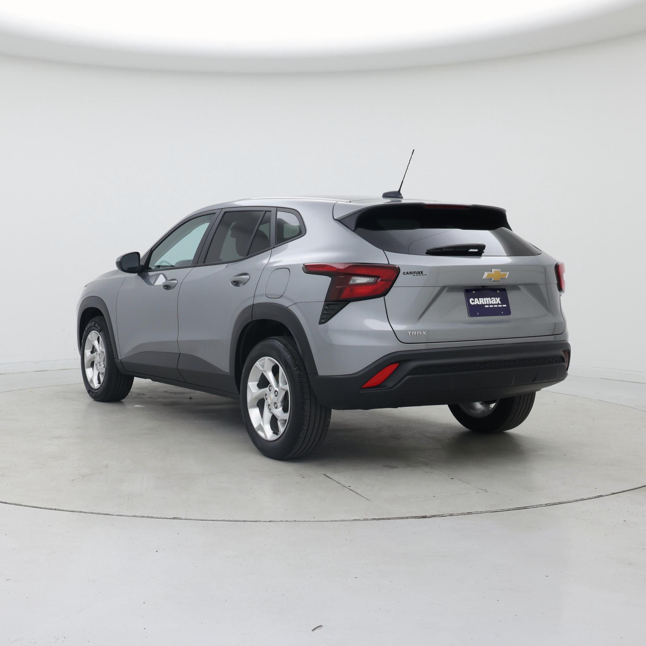 Thumbnail: 2024 Chevrolet Trax - 2