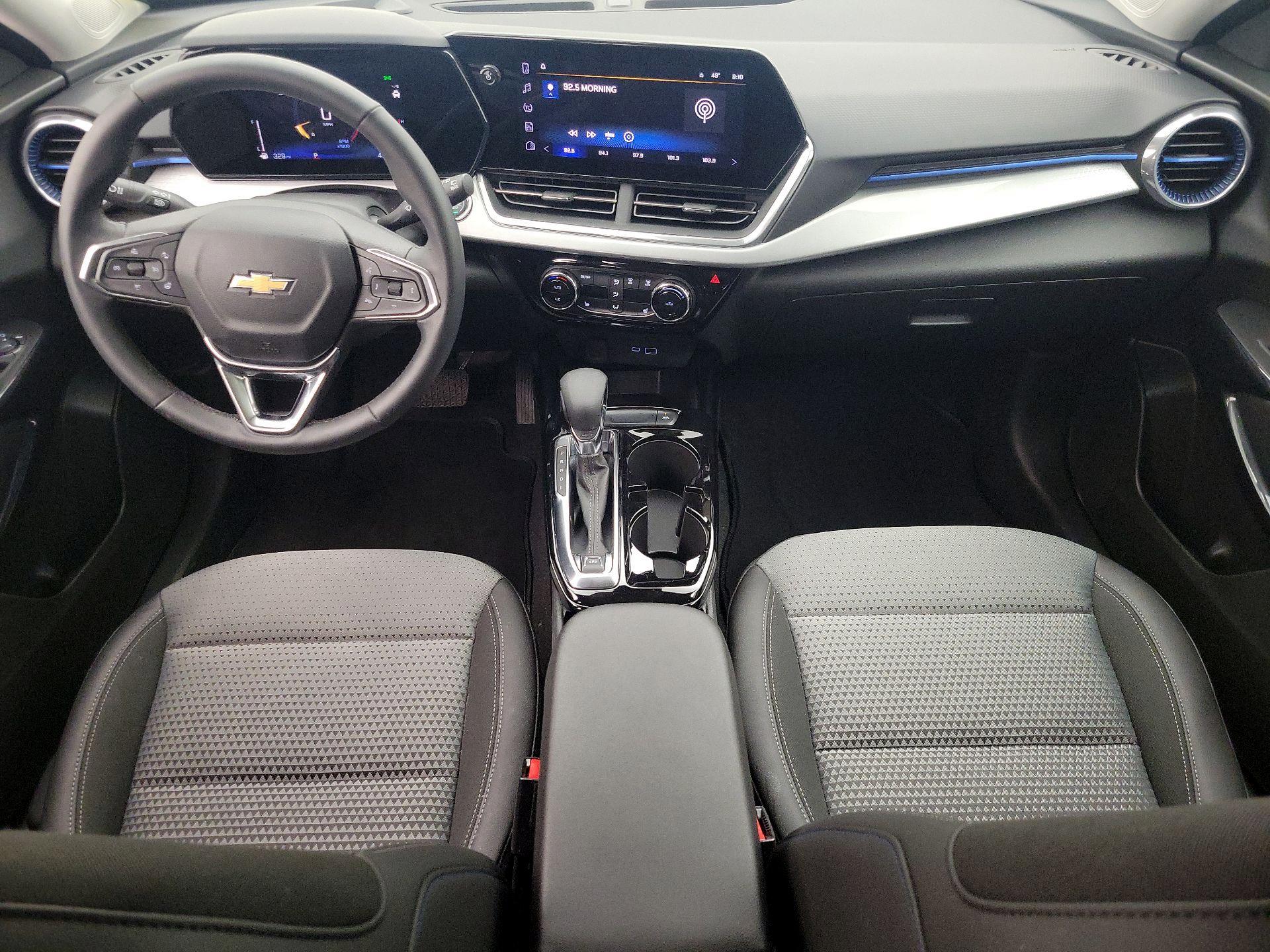 Thumbnail: 2024 Chevrolet Trax - 9
