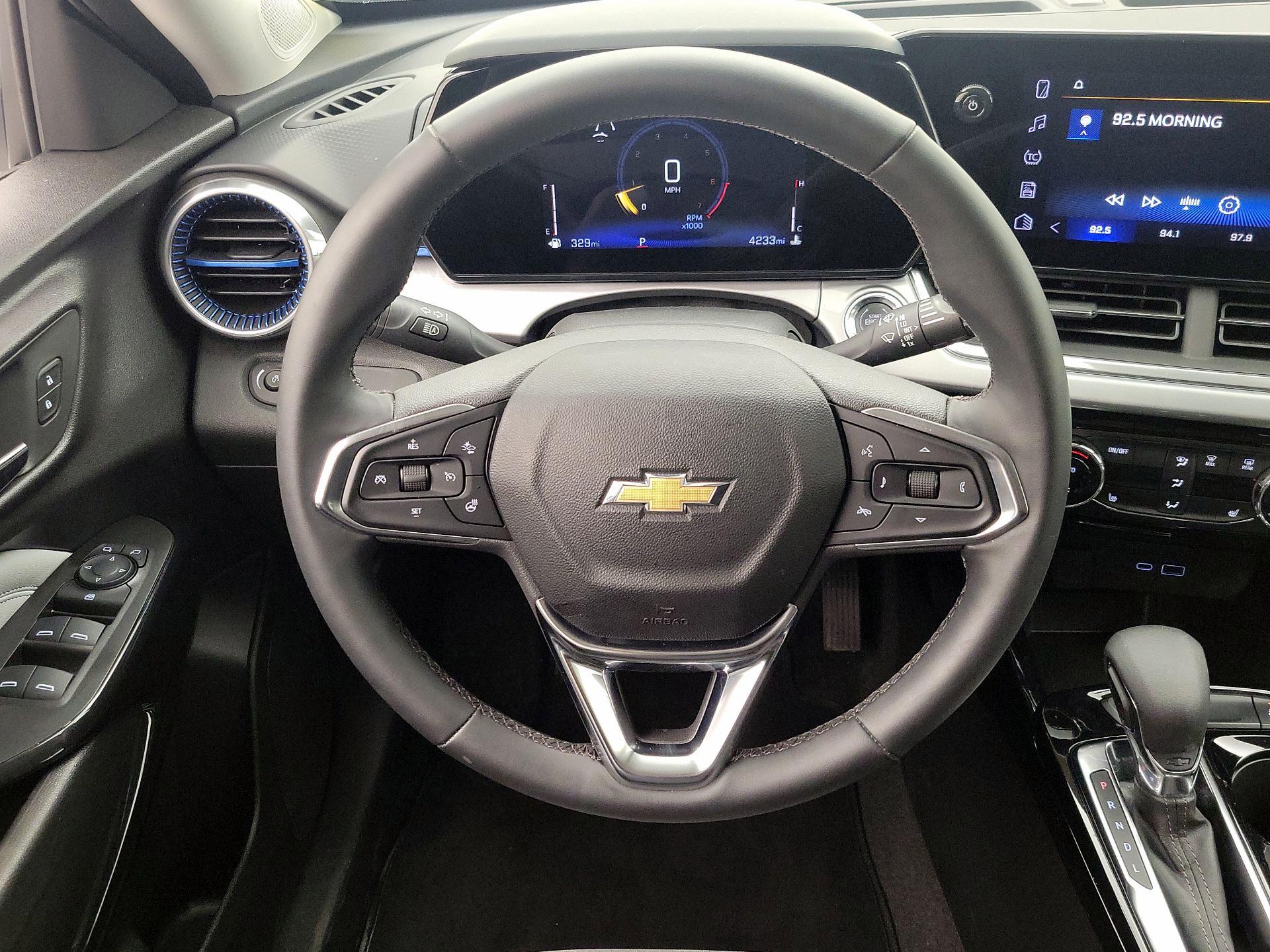 Thumbnail: 2024 Chevrolet Trax - 10