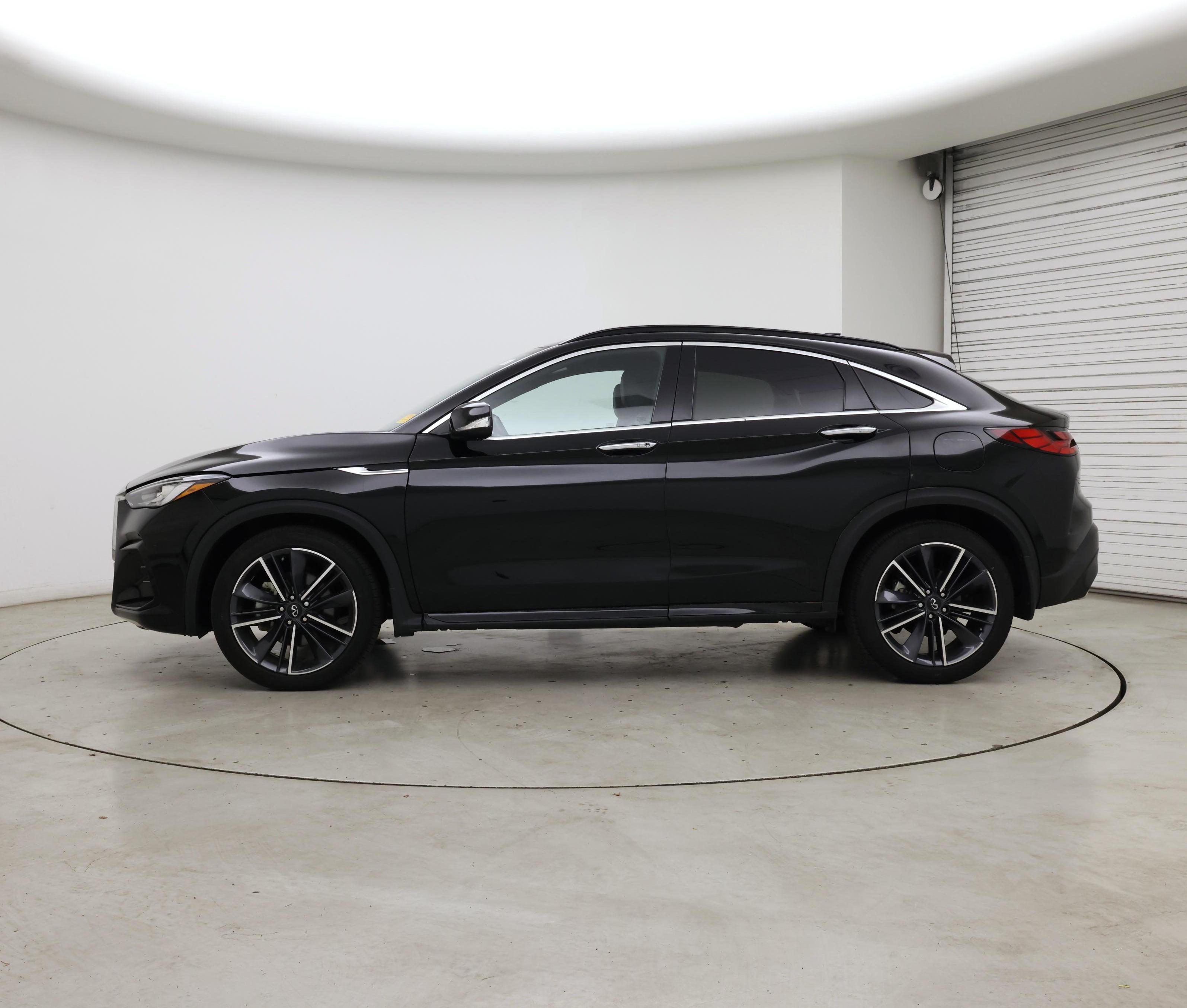 Thumbnail: 2023 INFINITI QX55 - 3