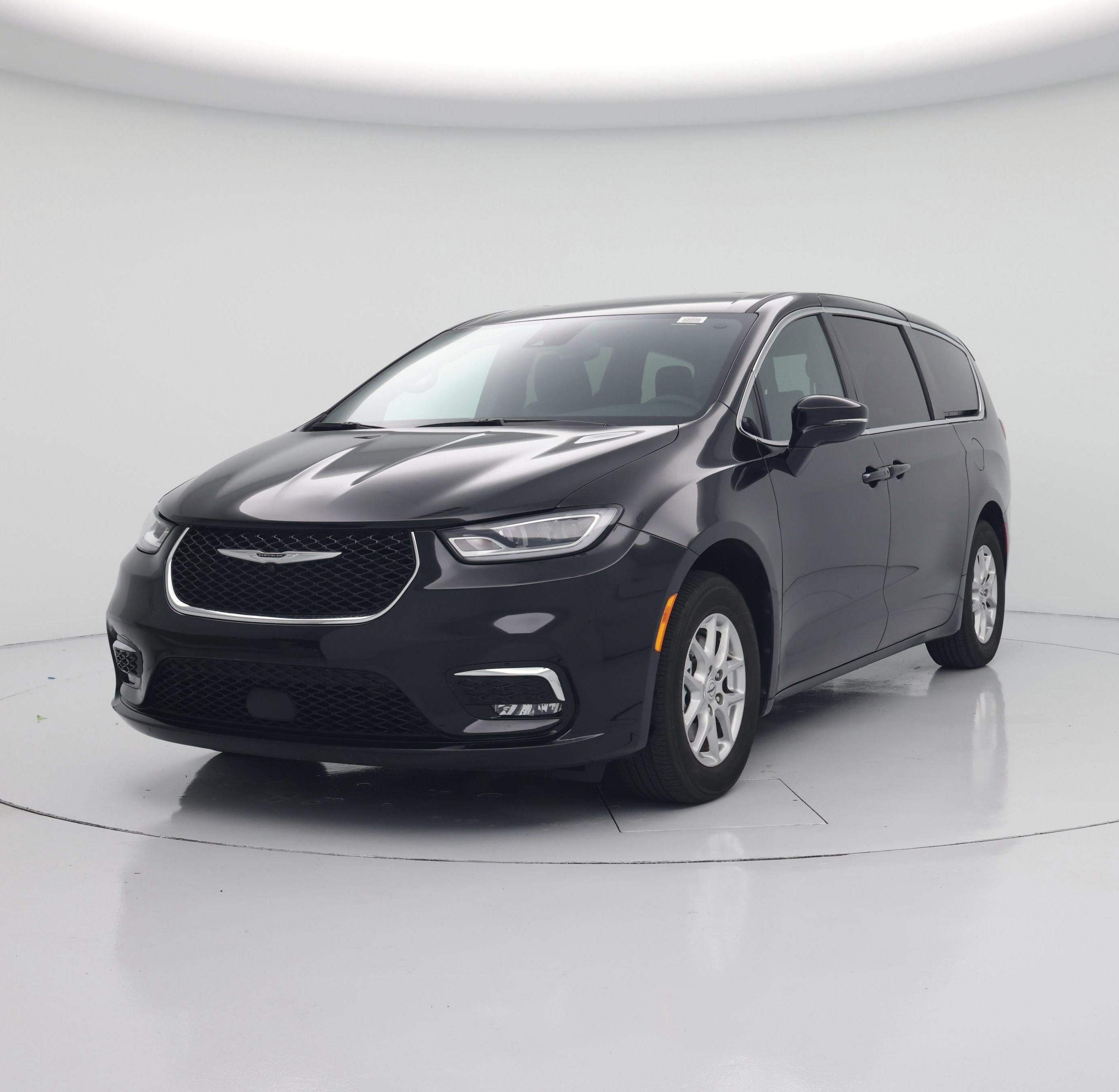 Thumbnail: 2025 Chrysler Pacifica - 4