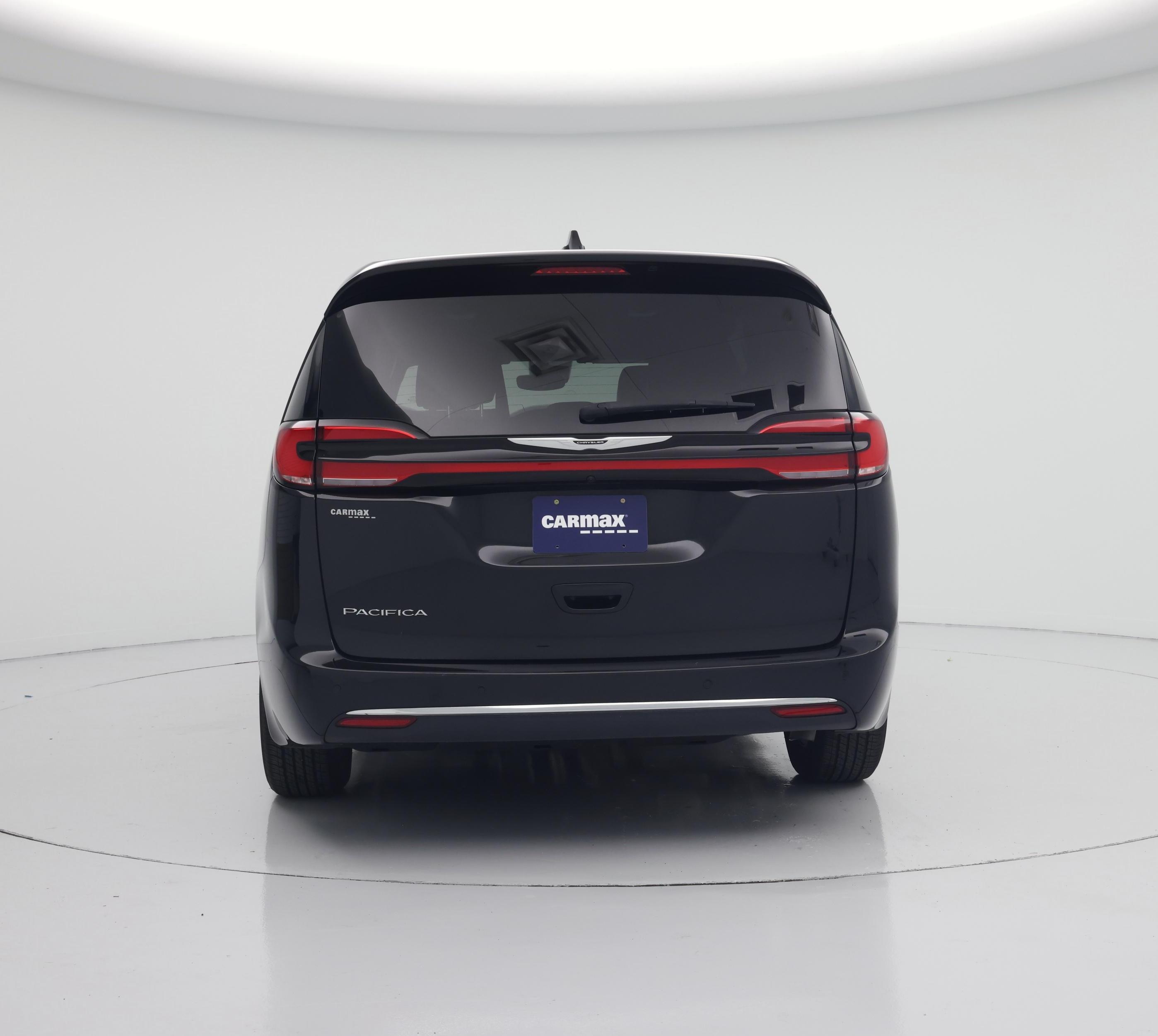 Thumbnail: 2025 Chrysler Pacifica - 6