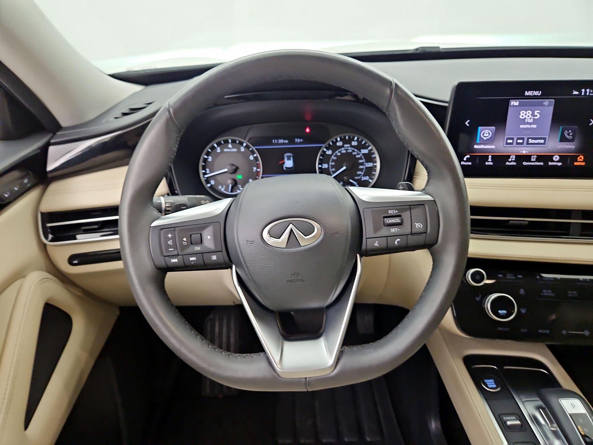 Thumbnail: 2023 INFINITI QX60 - 10