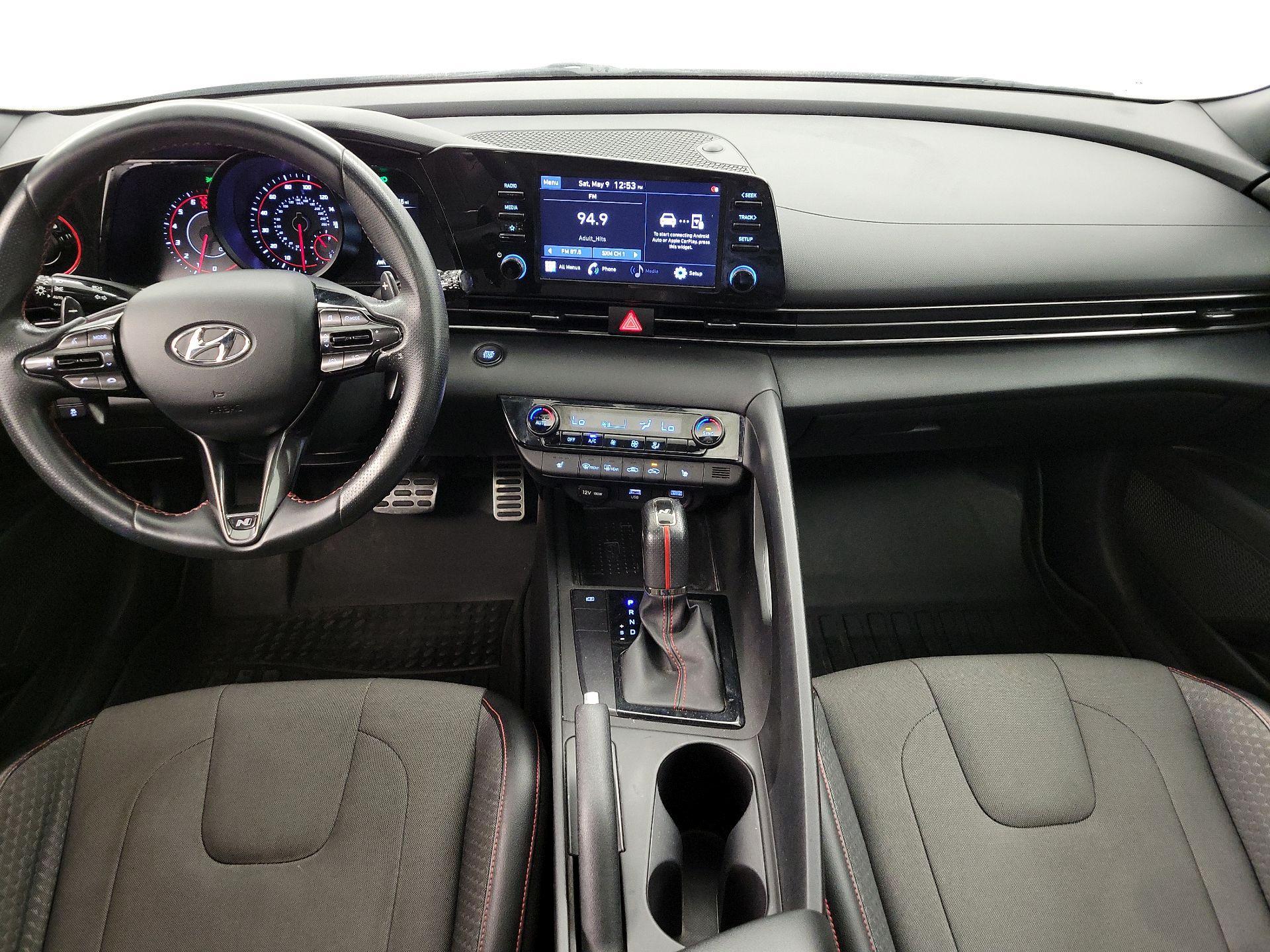 Thumbnail: 2022 Hyundai Elantra - 9