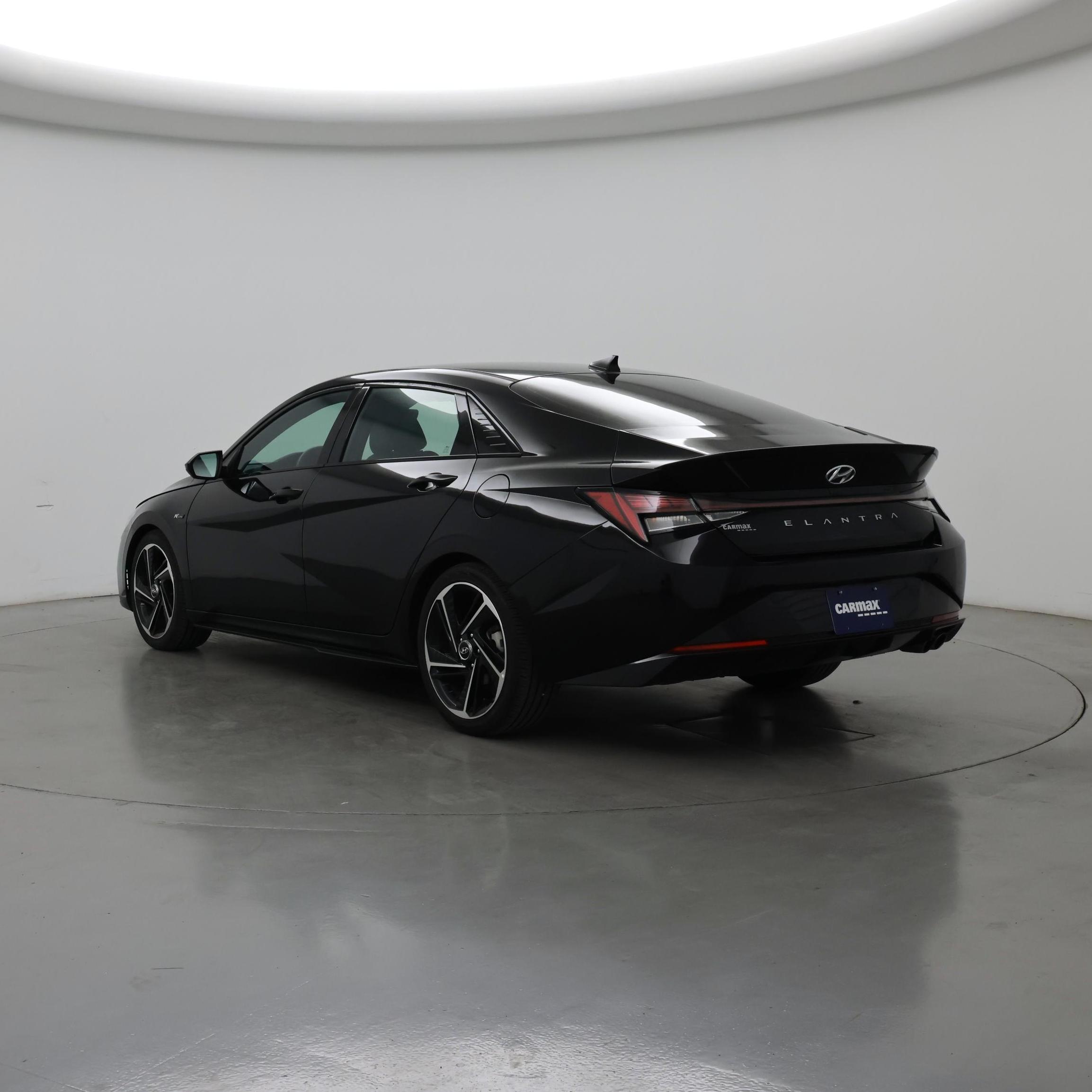 Thumbnail: 2022 Hyundai Elantra - 2