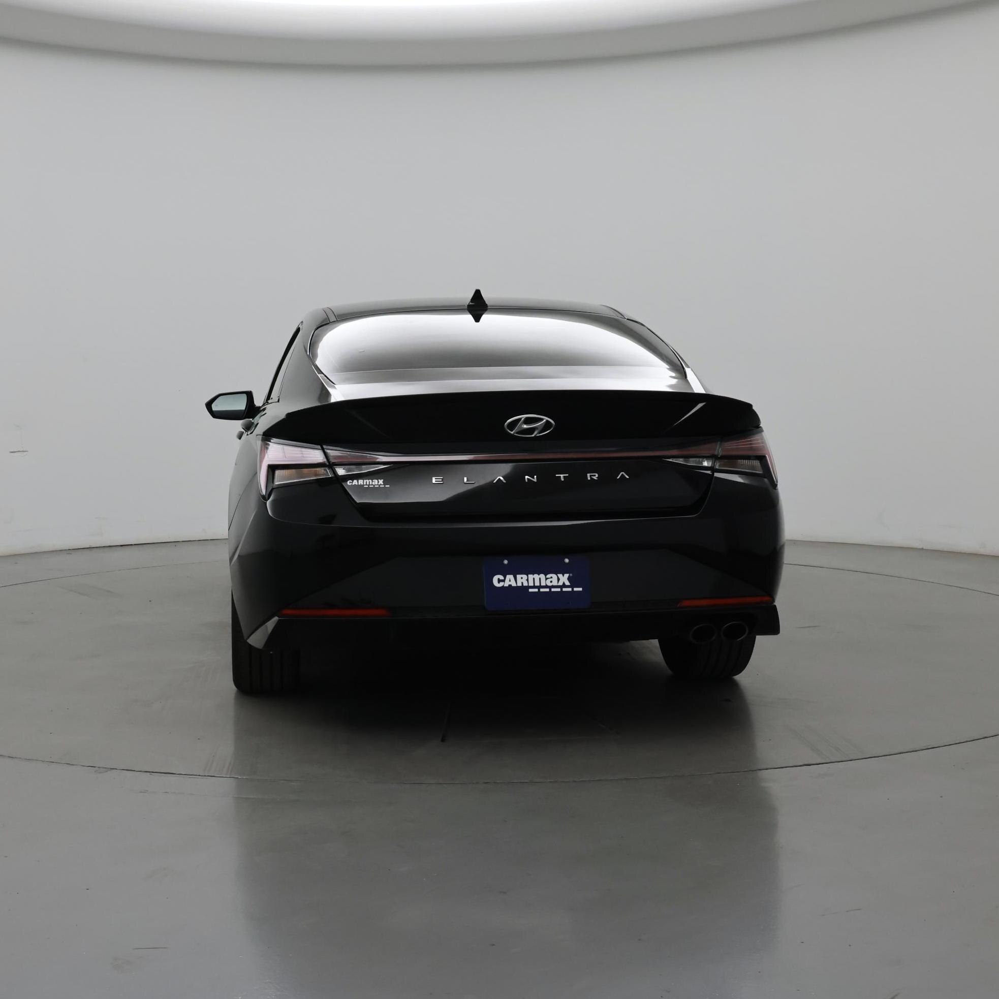 Thumbnail: 2022 Hyundai Elantra - 6