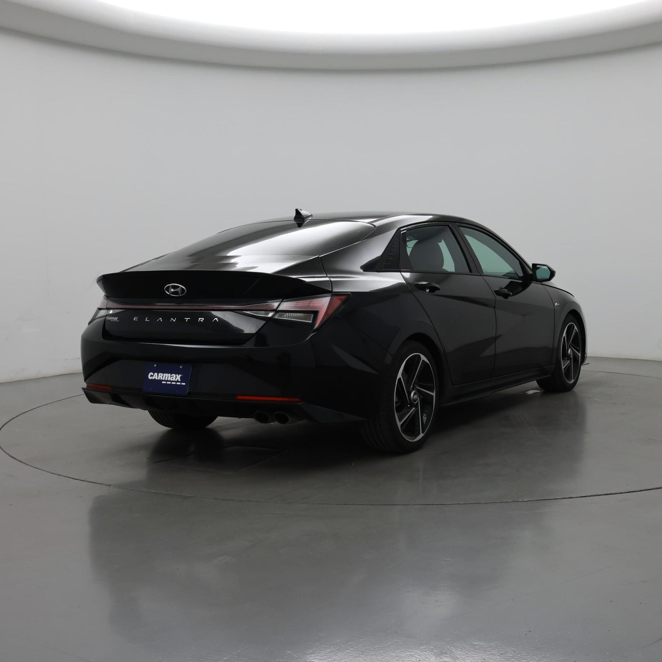 Thumbnail: 2022 Hyundai Elantra - 8