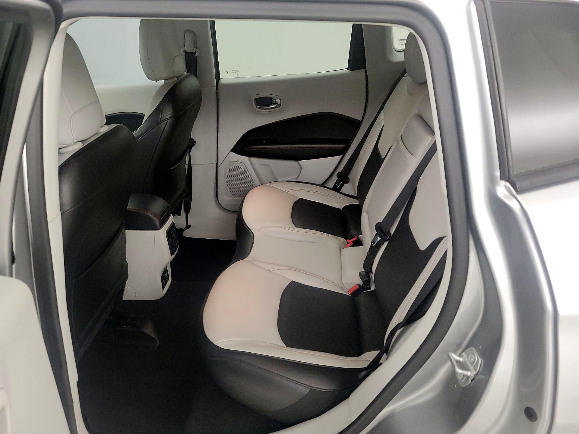 Thumbnail: 2020 Jeep Compass - 19