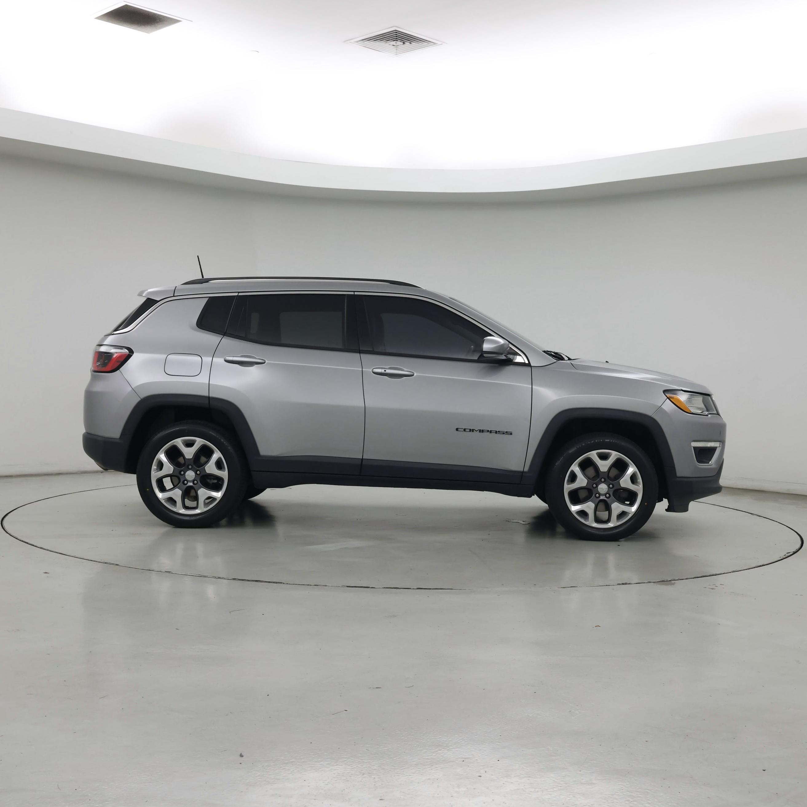 Thumbnail: 2020 Jeep Compass - 7