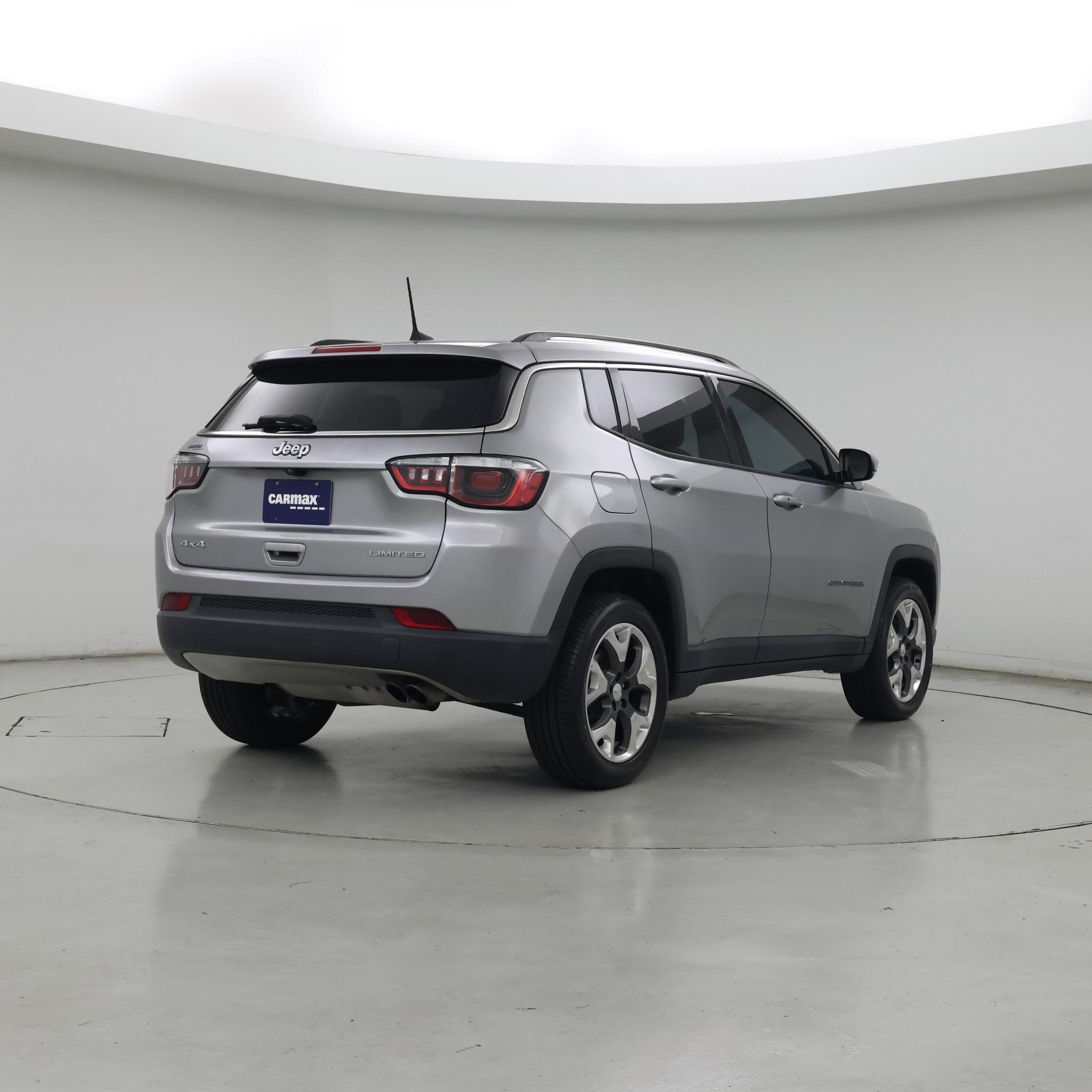 Thumbnail: 2020 Jeep Compass - 8
