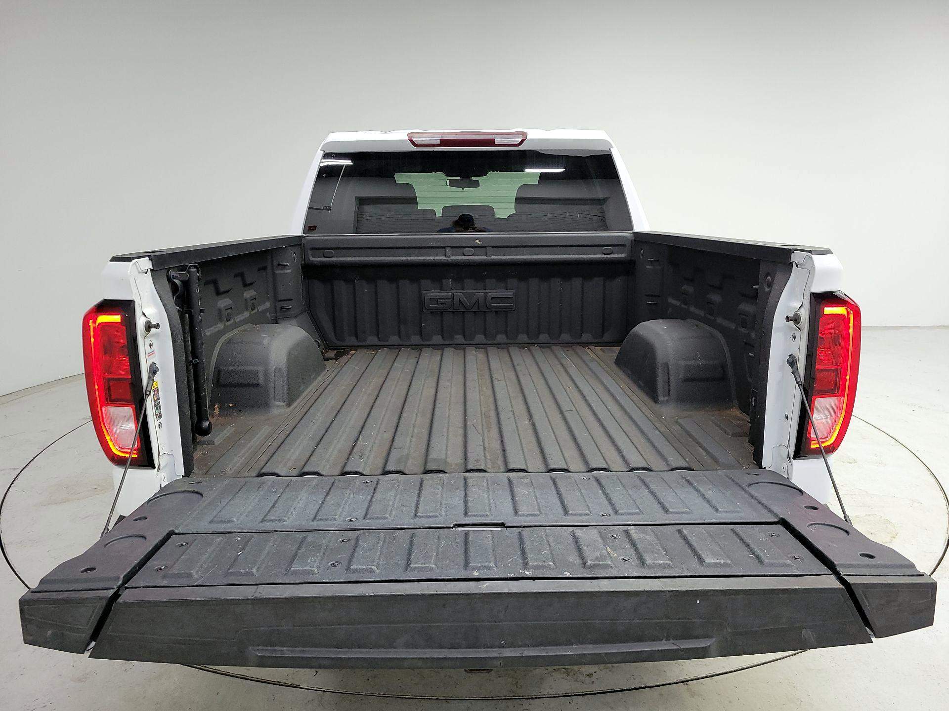 Thumbnail: 2022 GMC Sierra 1500 - 20