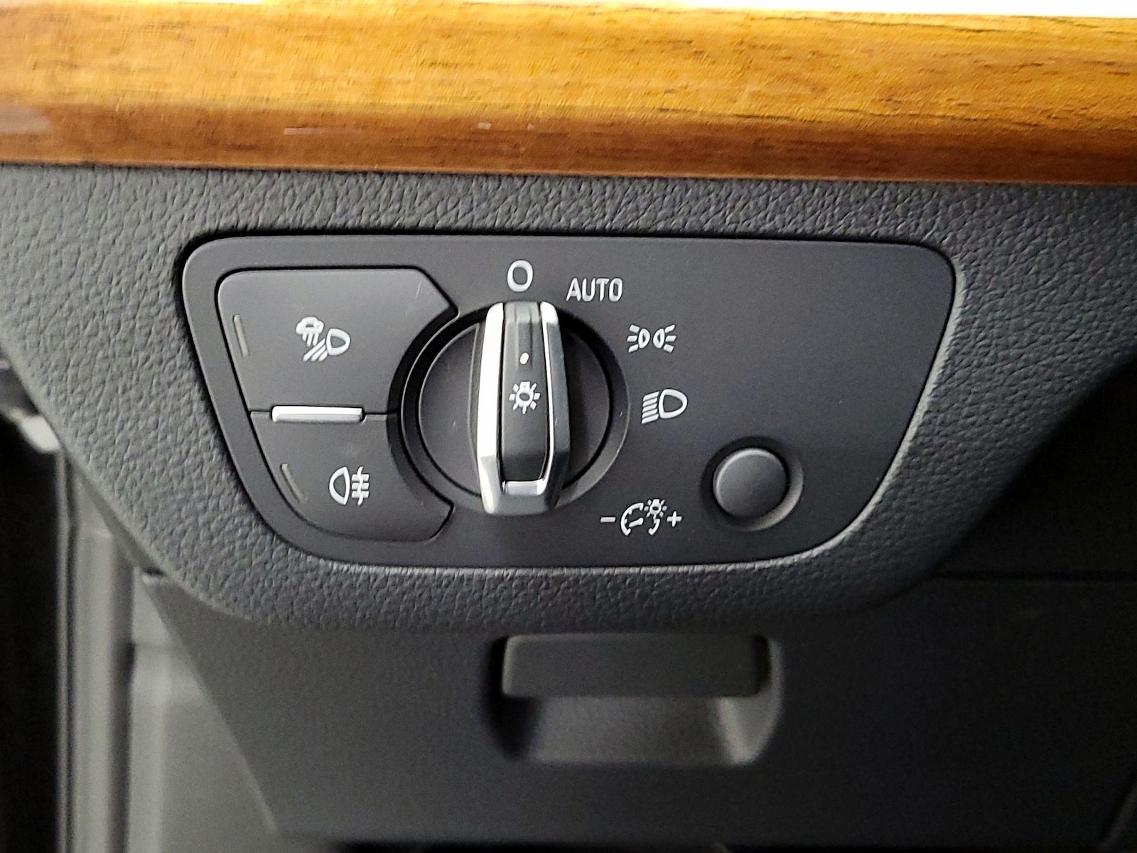 2023 Audi Q5 Premium Plus - Photo 14