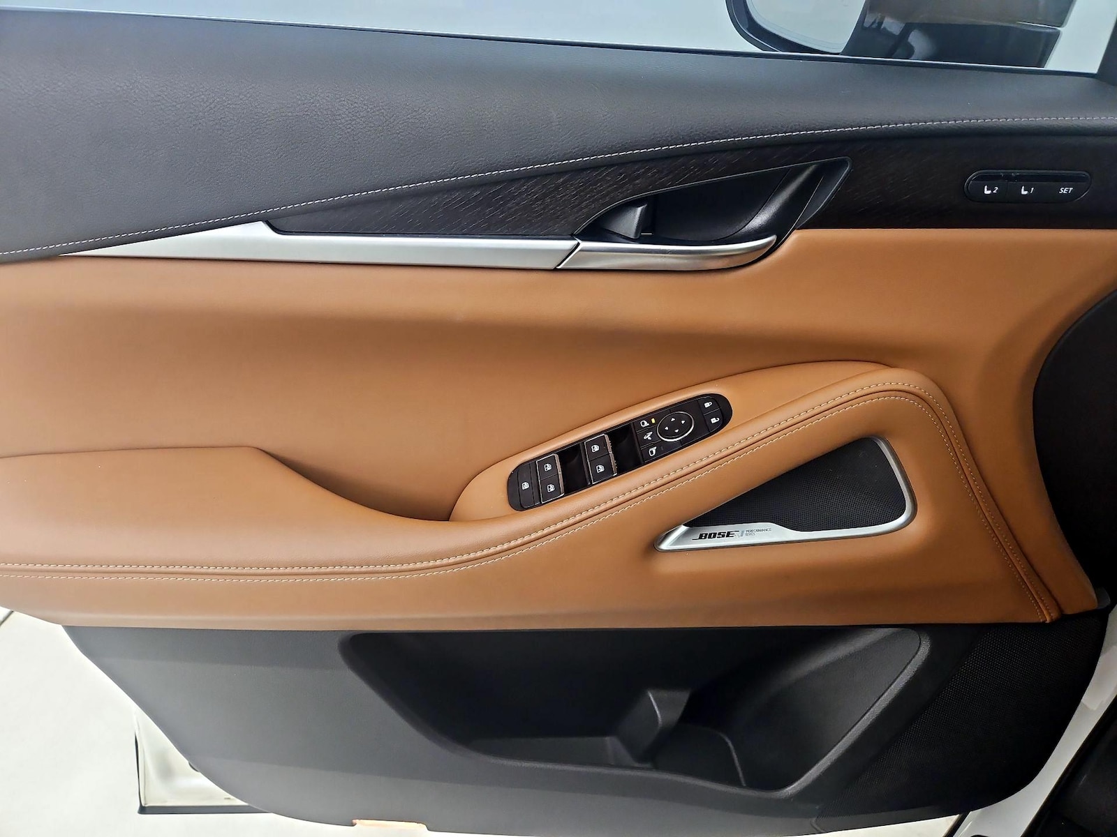 2023 INFINITI QX60 SENSORY - Photo 11